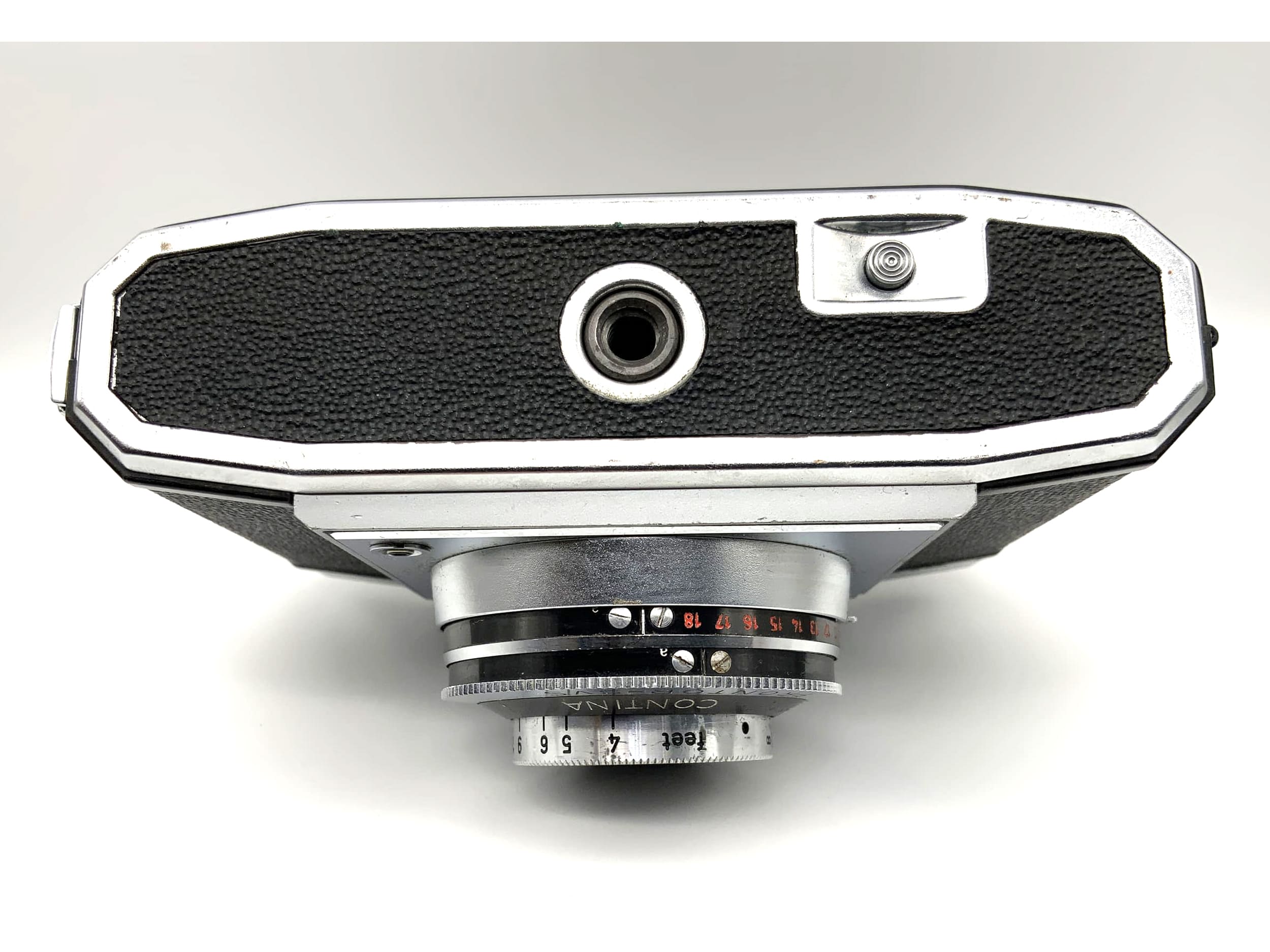 Zeiss Ikon Contina with Novicar Anastigmat 1:2.8 f=45mm 527/24 Prontor-SVS