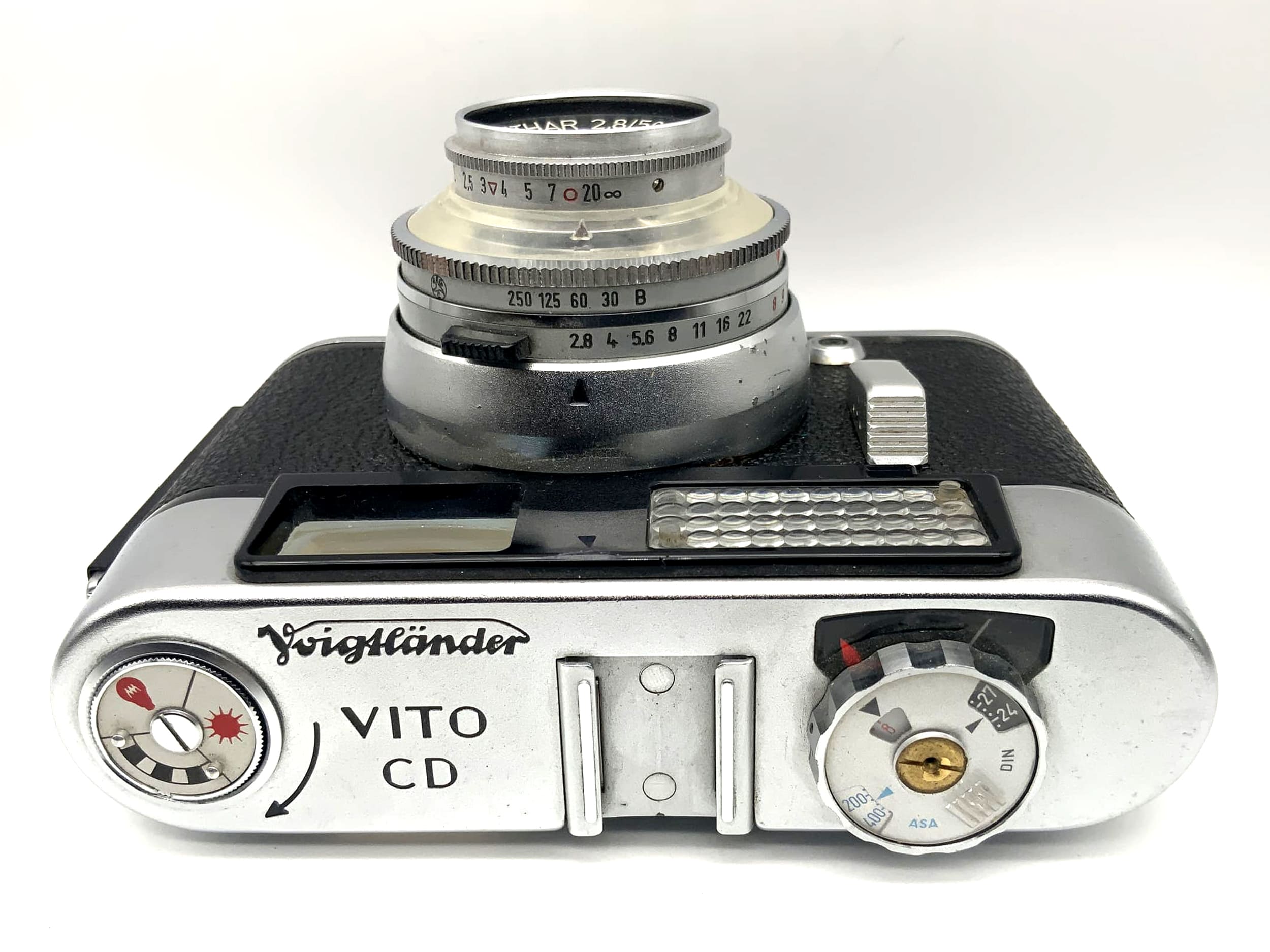 Voigtländer Vito CD viewfinder camera with Lanthar 2.8/50 Pronto lens