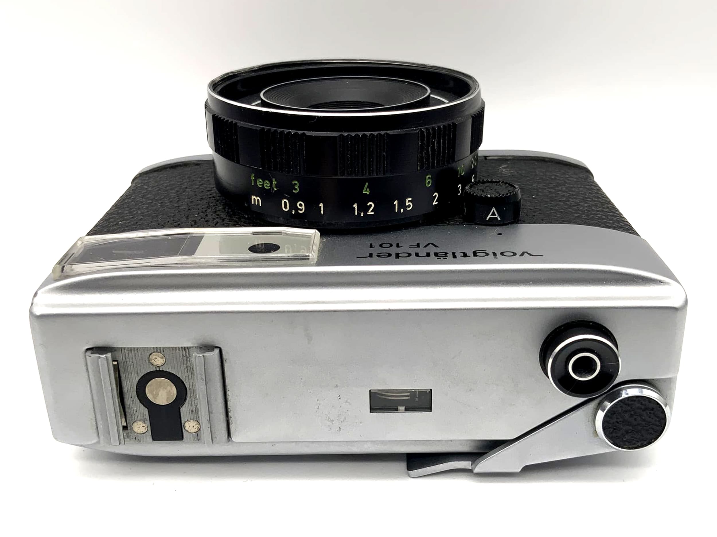 Voigtländer VF 101 viewfinder camera with Color Skopar 2.8/40 lens! Light meter defective!