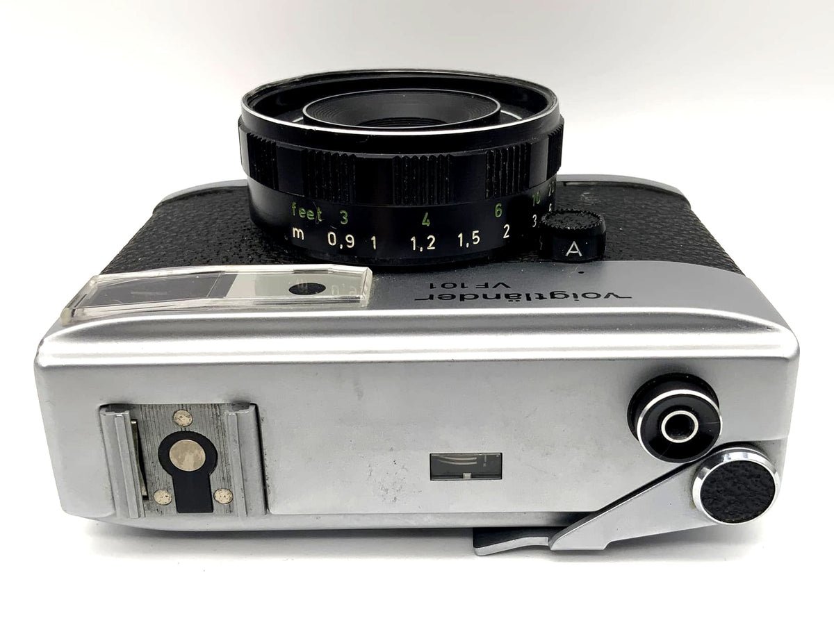 Voigtländer VF 101 viewfinder camera with Color Skopar 2.8/40 lens! Light meter defective!
