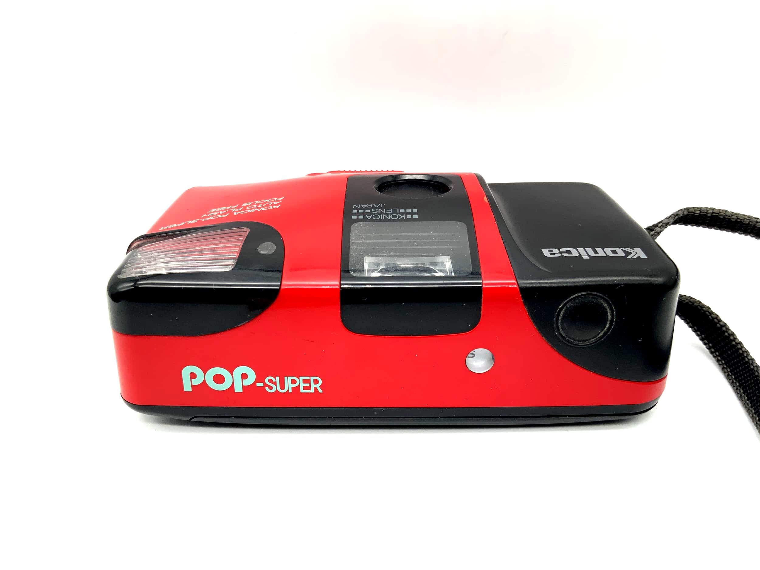 Konica Pop-Super Point&amp;Shoot red Auto Flash Focus Free analog camera 35mm