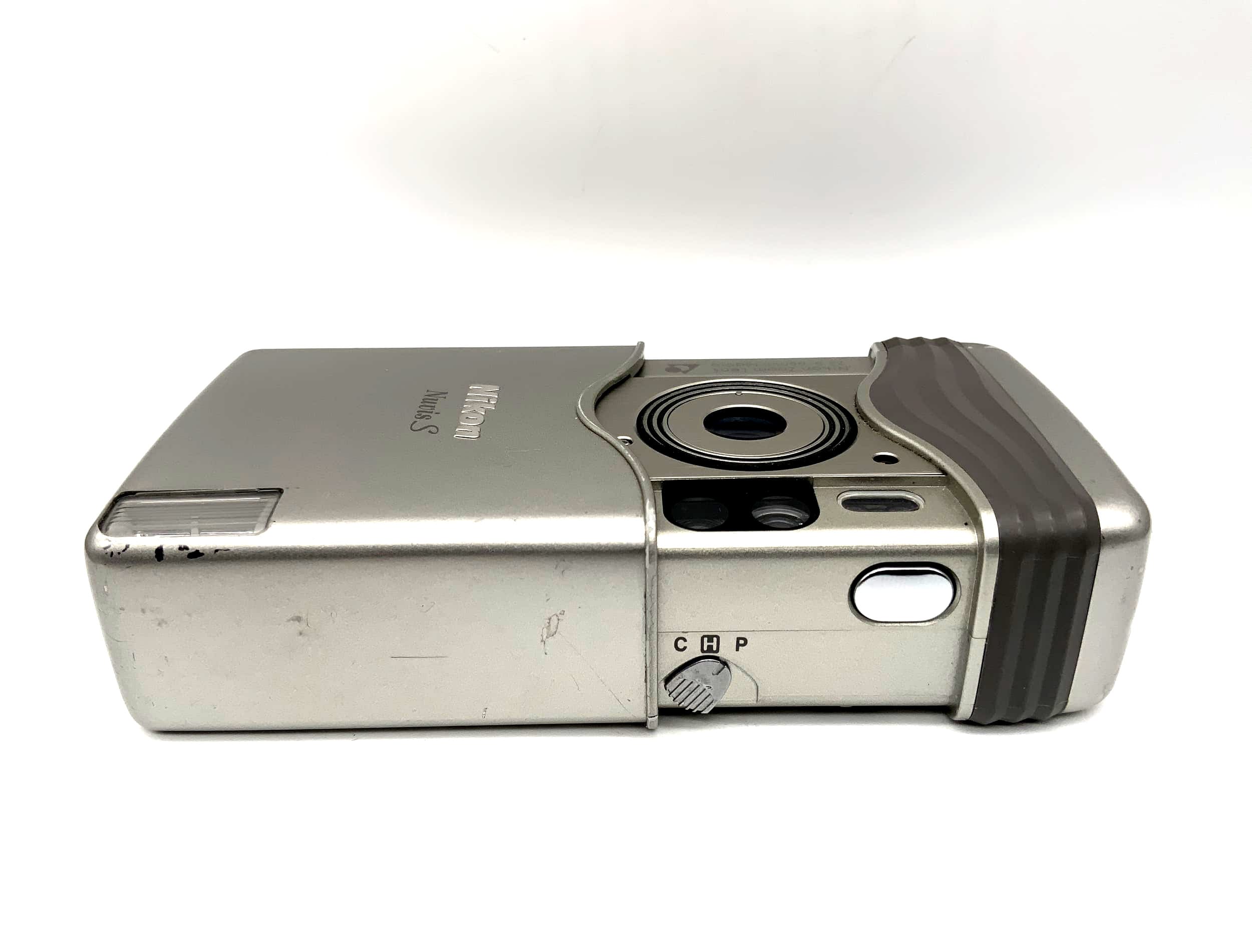 Nikon Nuvis S Point&amp;Shoot with Nikon Zoom Lens 22 5-66mm Macro Analog Camera APS