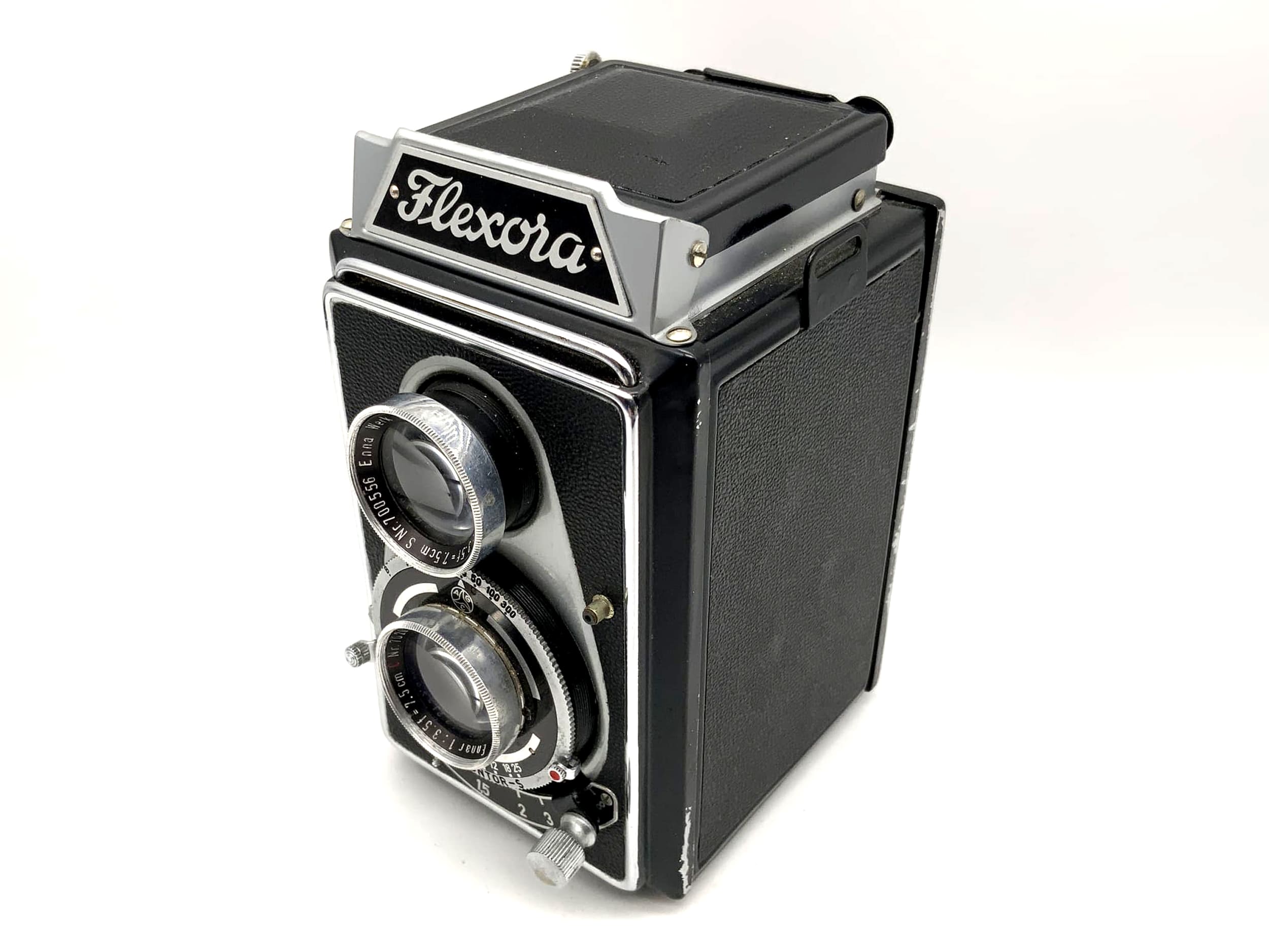 Lipca Flexora TLR with Enna München Ennar 1:3.5 f=7.5cm Prontor-S 6x6
