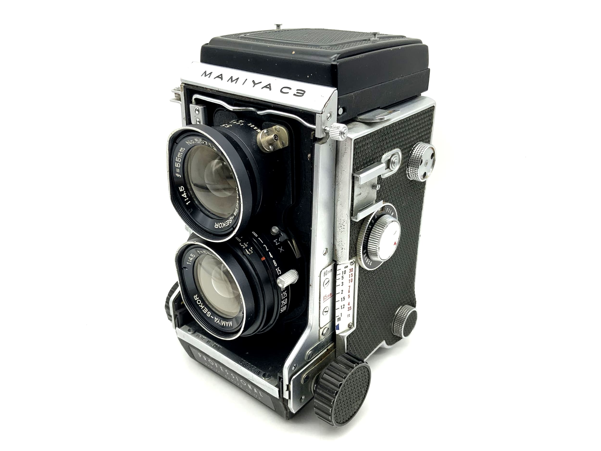 Mamiya C3 professional TLR with Mamiya Sekor 4.5/55mm 6x6 housing, drop damage