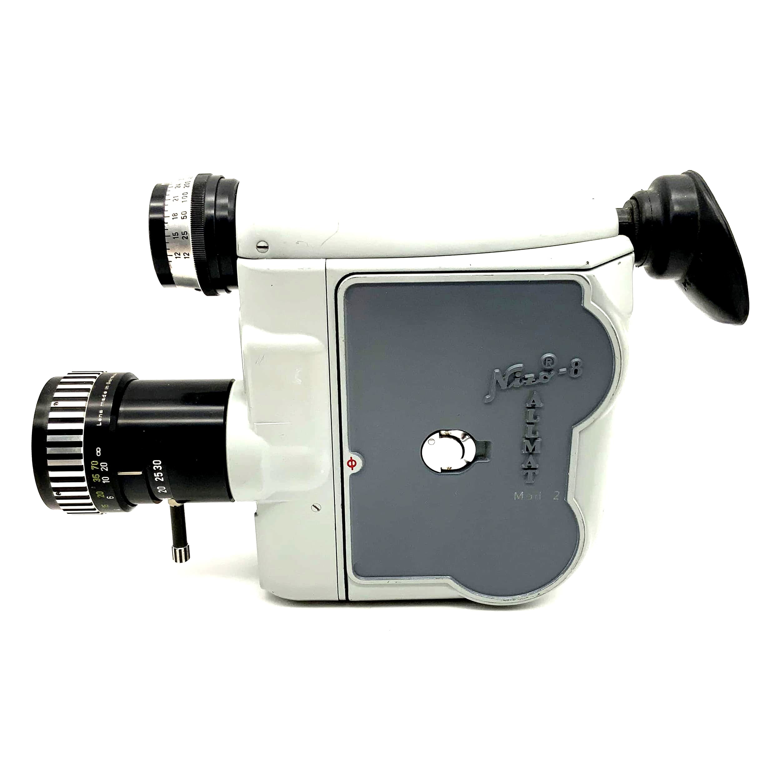 Braun Nizo-8 Allmat Mod.2 film camera with Variogon 1:1.8/9-30 Super 8 camera