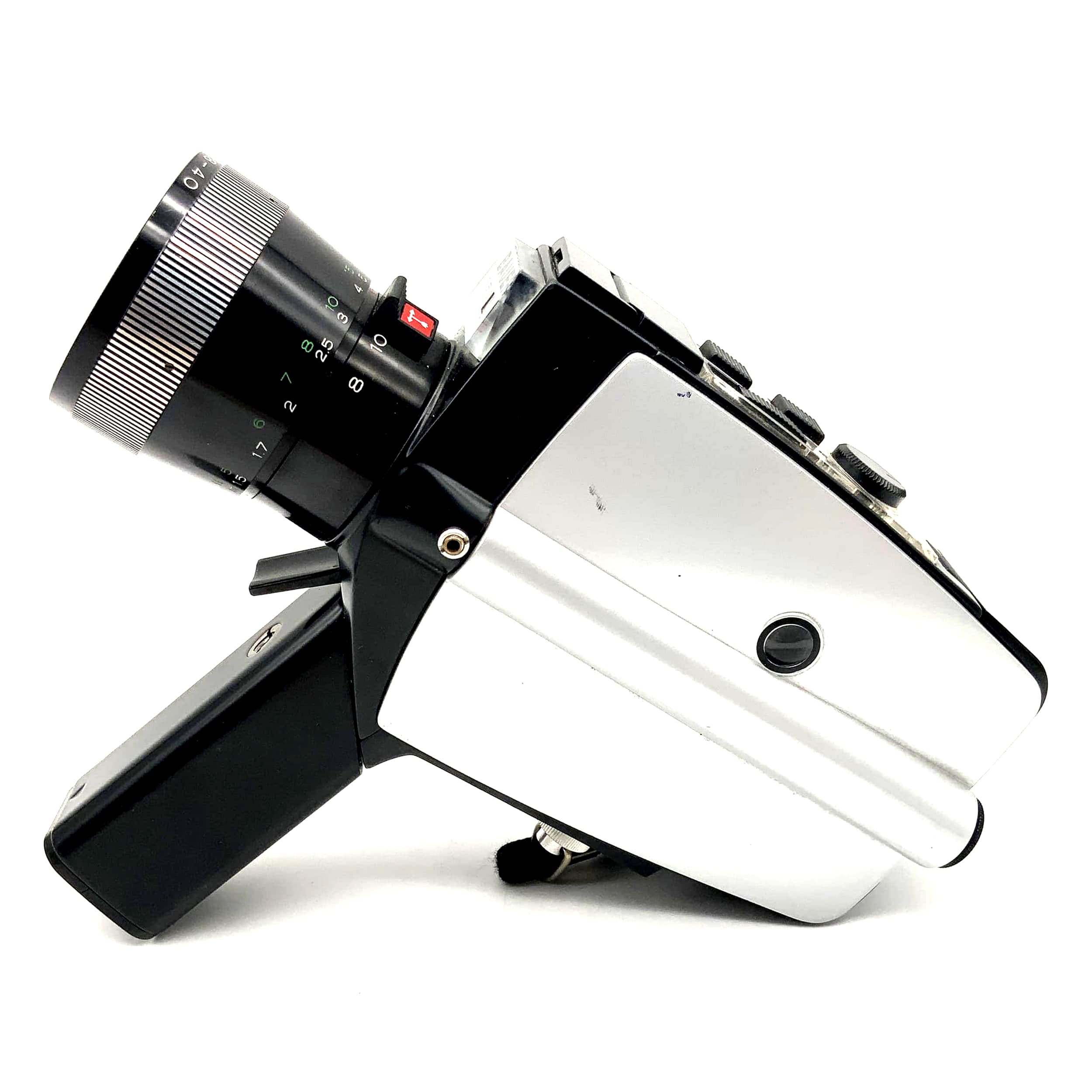 Bauer C5 XL macro film camera with Neovaron 1.2/8-40 Super 8 camera movie camera
