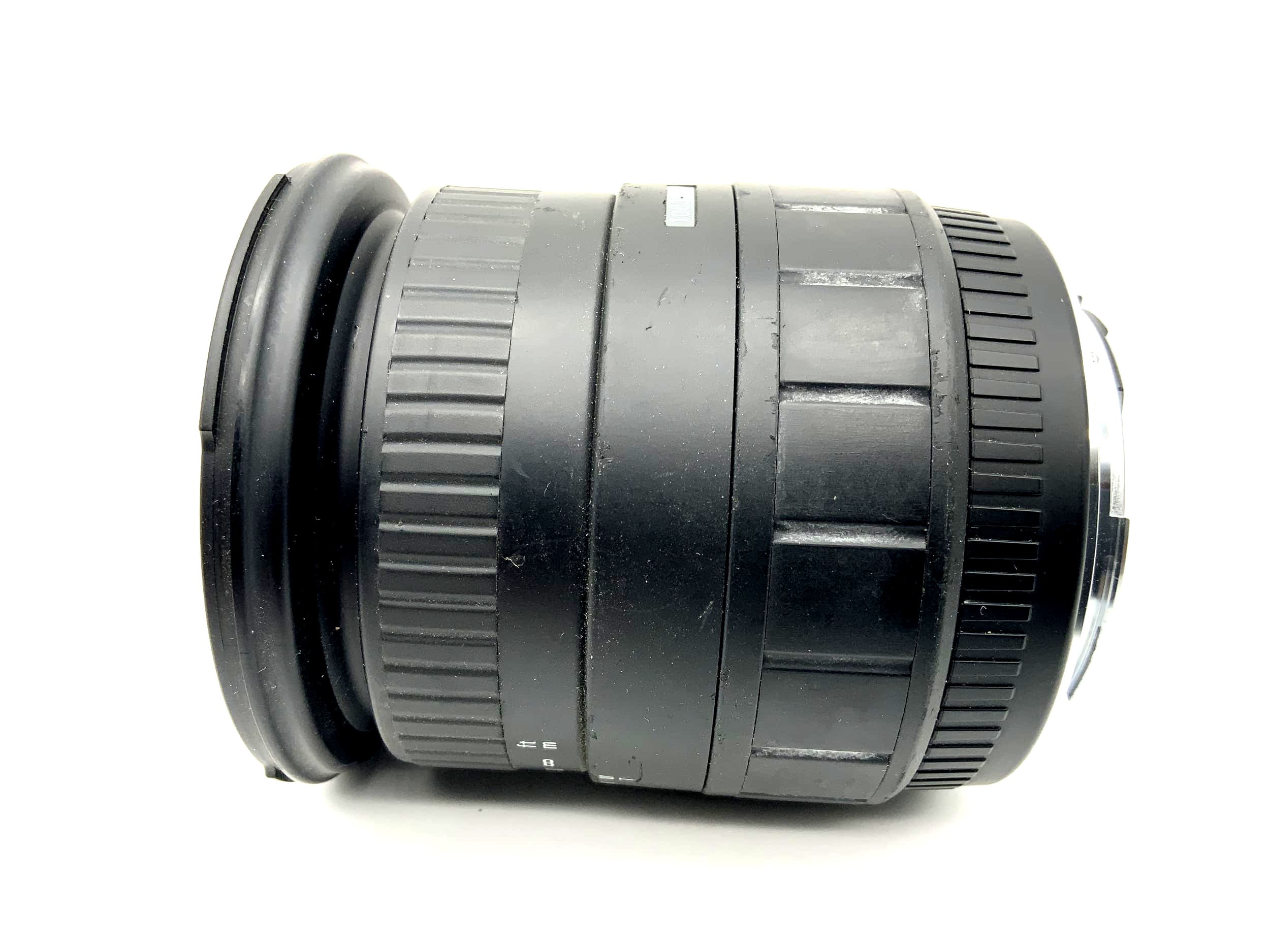 Sigma 28-200mm 1:3.8-5.6 Lens Zoom UC Aspherical Camera Lens (Canon EF)