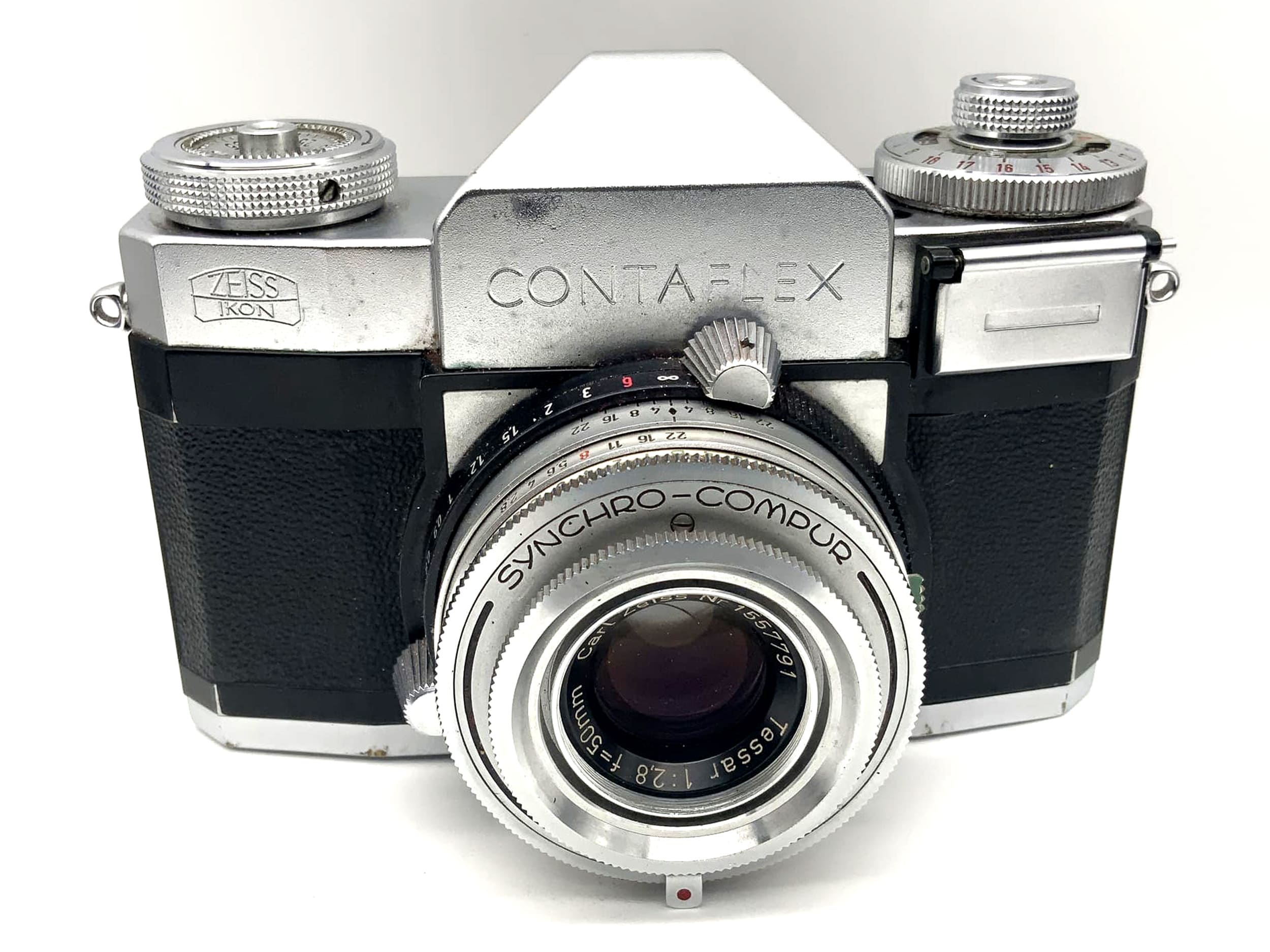 Zeiss Ikon Contaflex 35mm SLR analog with Tessar 2.8/50 Synchro Compur Body