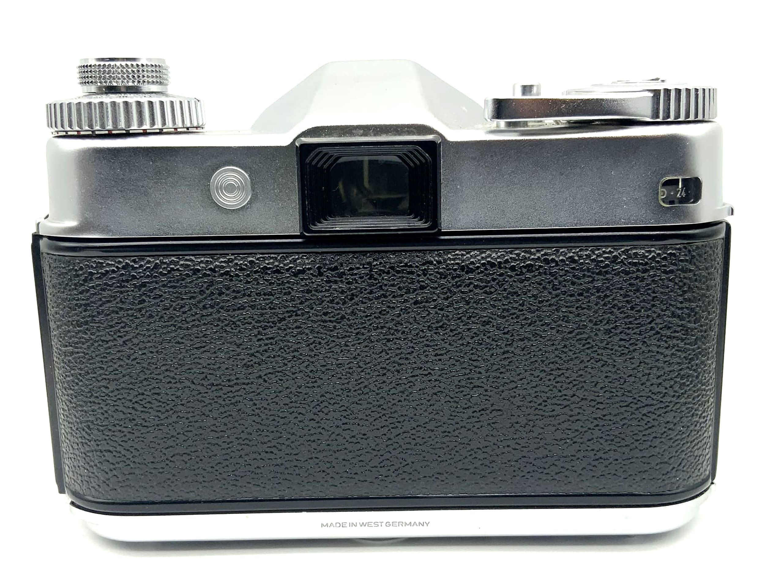Voigtländer Bessamatic 35mm SLR with Color-Skopar 1:2.8/50 Synchro Compur-X Body