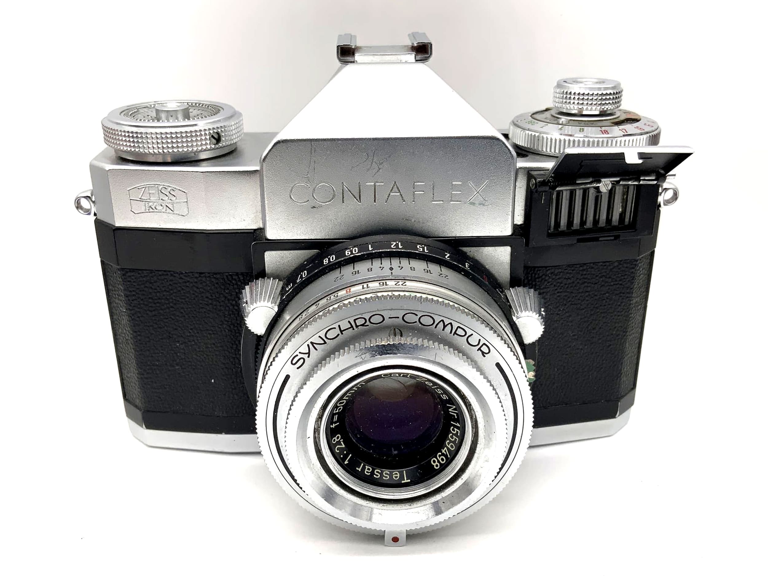 Zeiss Ikon Contaflex 35mm SLR analog with Tessar 2.8/50 Synchro Compur Body