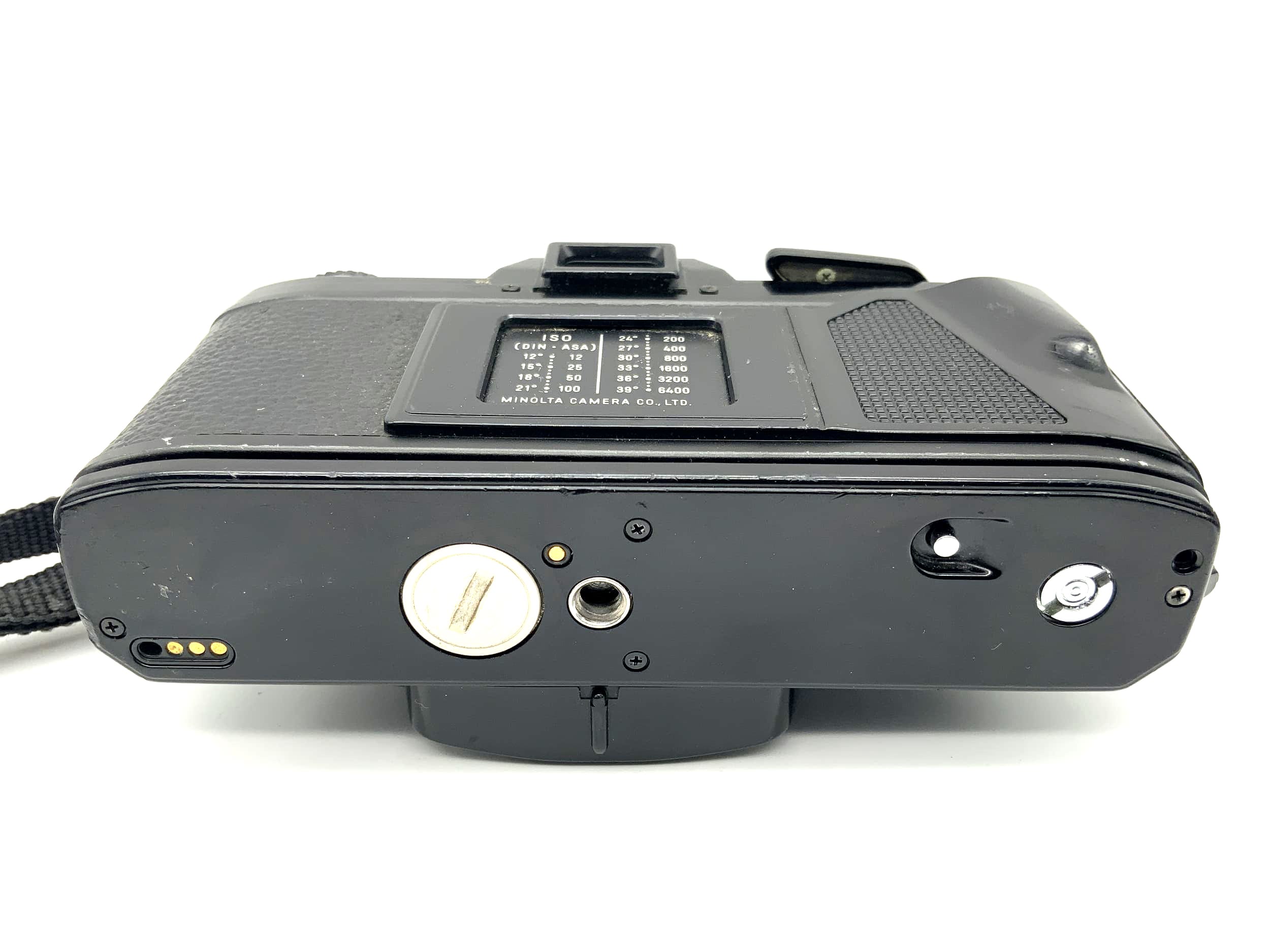 Minolta X-700 35mm SLR analog camera body (Minolta MD)