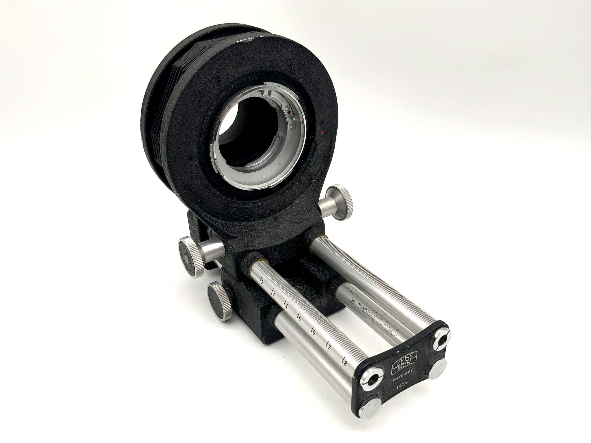 Zeiss Ikon bellows unit black with focusing rail (Contax RF)