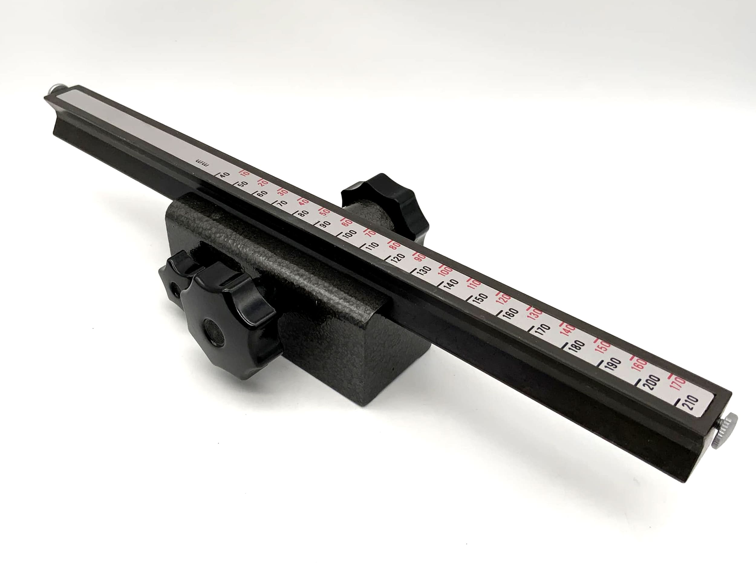 Pentacon gray focusing rack for large bellows unit