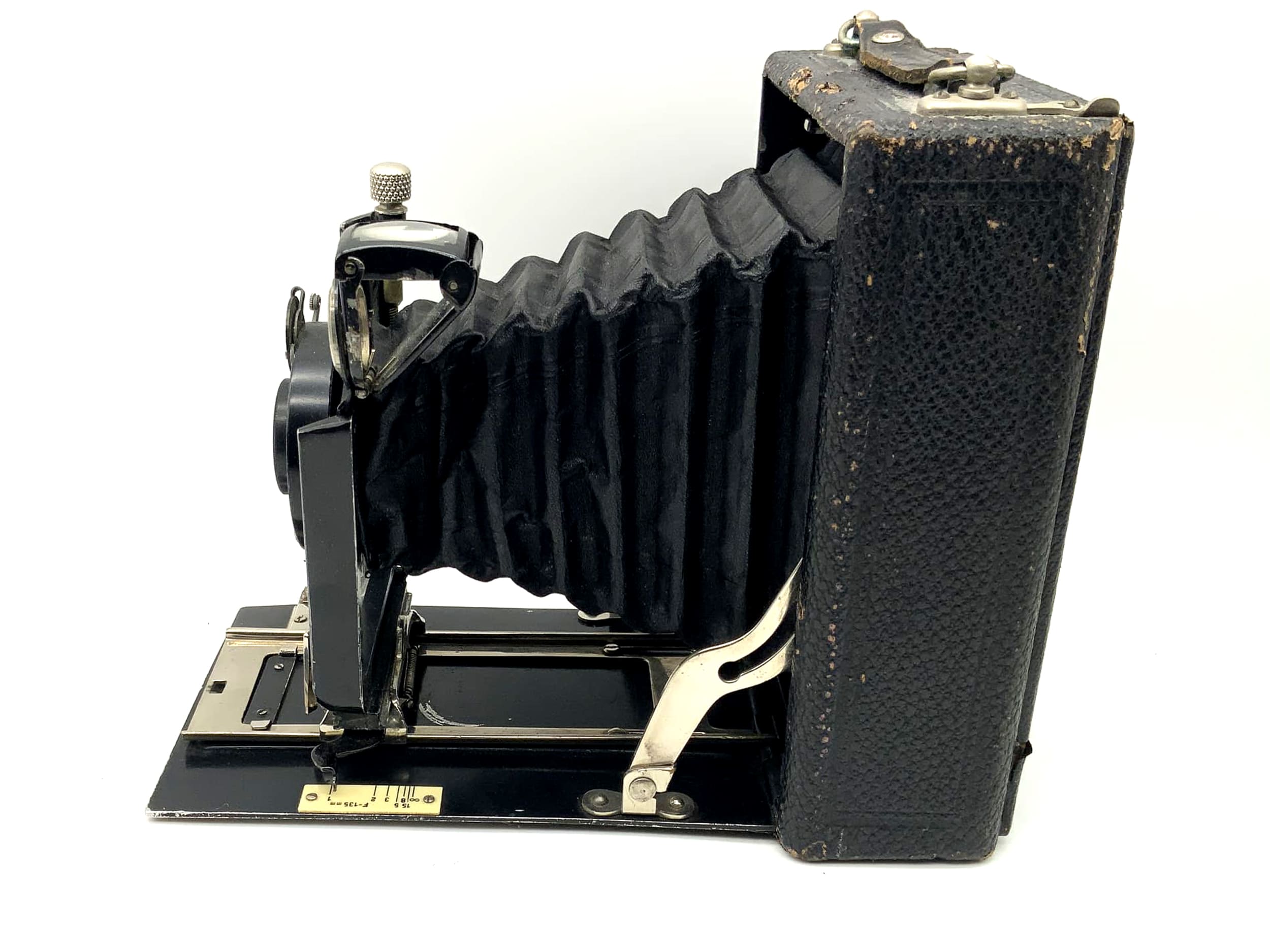 Plate camera with Melior Anastigmat 1:6.8 F135mm Vario analog camera