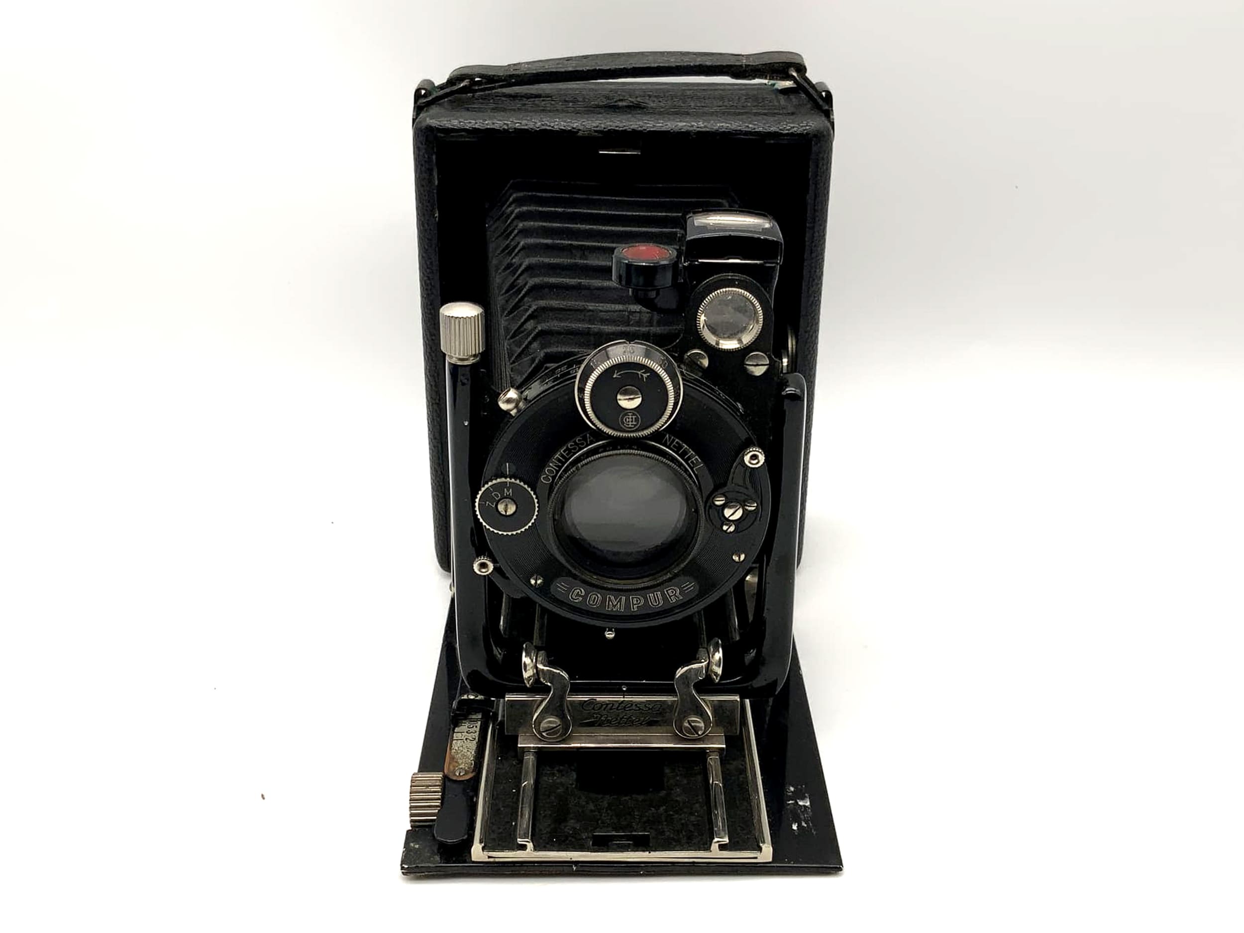 Contessa Nettel sonnar plate camera with Sonnar Anastigmat 1:4.5 f=12cm Compur