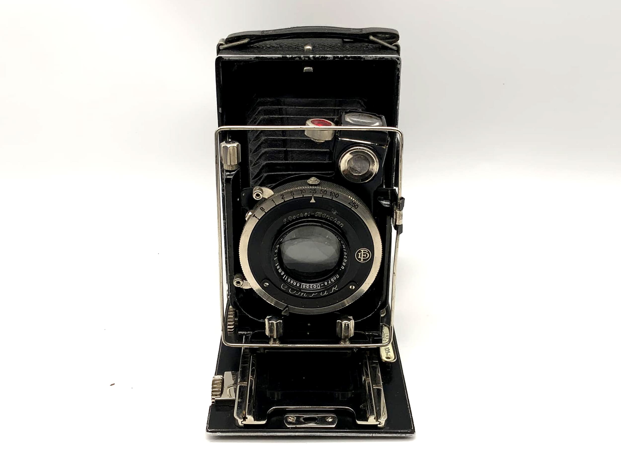 Bink Munich plate camera with Rodenstock Robra double anastigmat 1:3.8 Compur