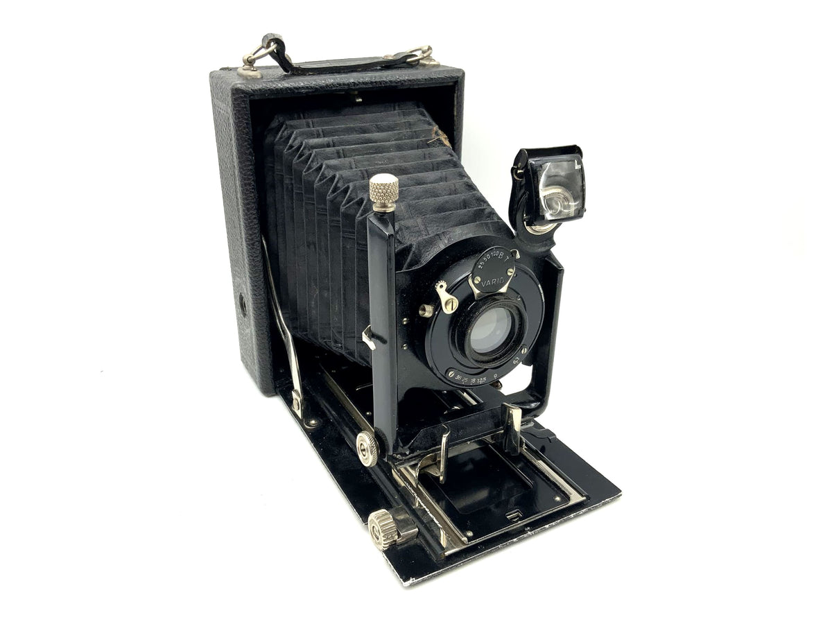 H. Bauer &amp; Sons plate camera with double Anastigmat Splendar 1:6.8 F=135mm Vario lens