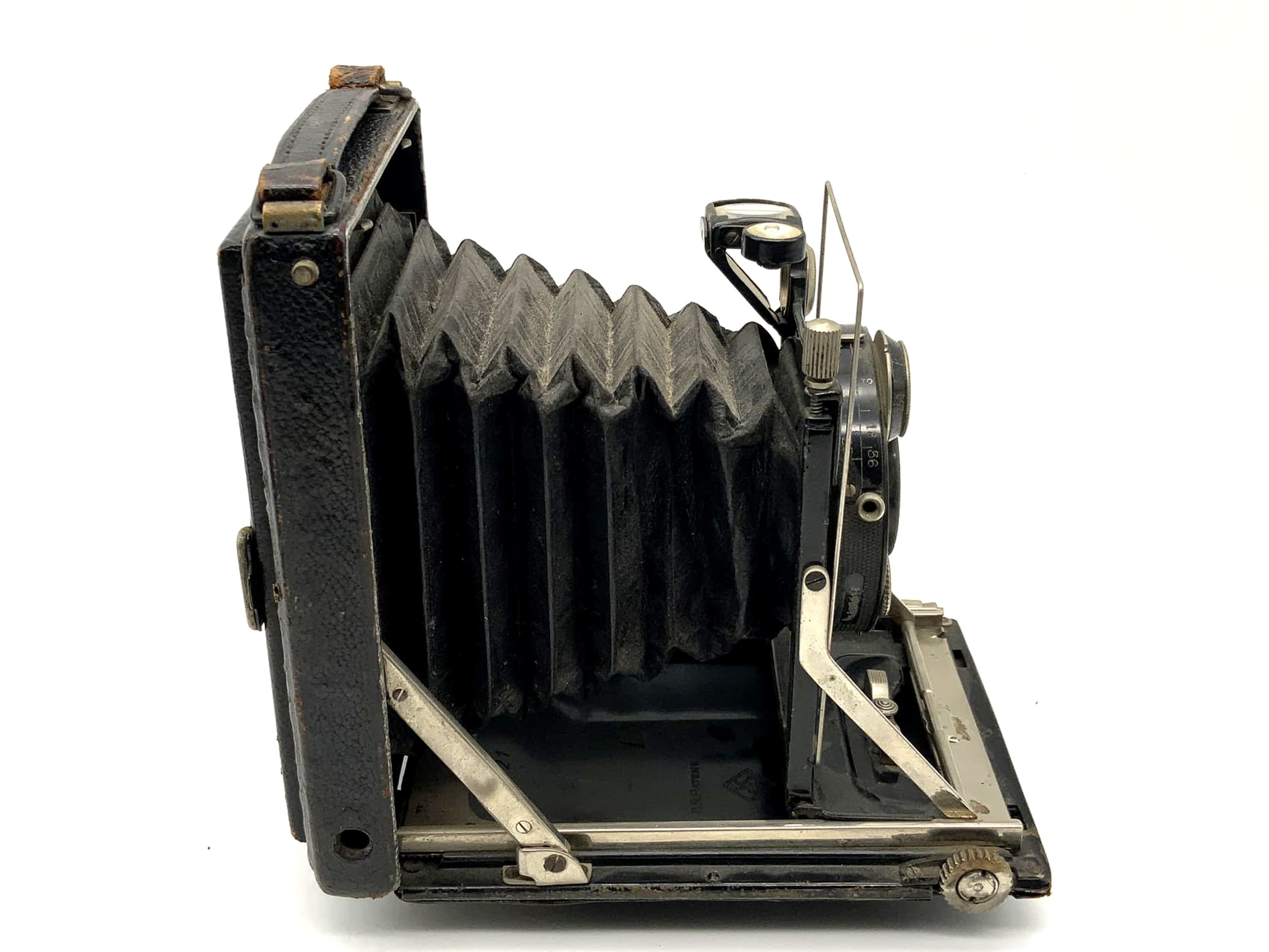 KW Patent Case Plate Camera with Schneider Kreuznach Xenar f=4.5 F=10.5cm Compur