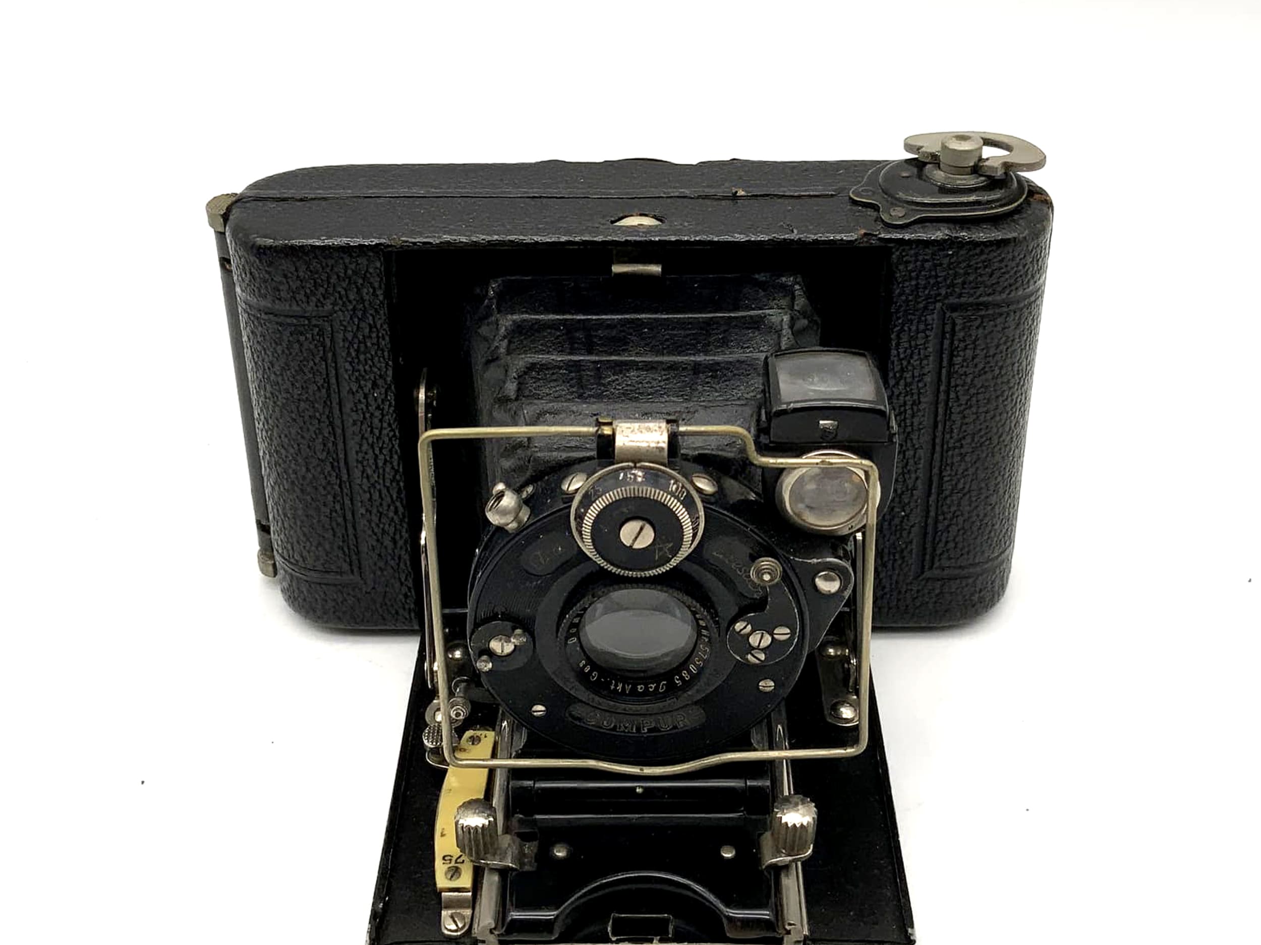 Ica Icarette folding camera with Dominar 1:4.5 F=7.5cm Compur 6x6 analog camera
