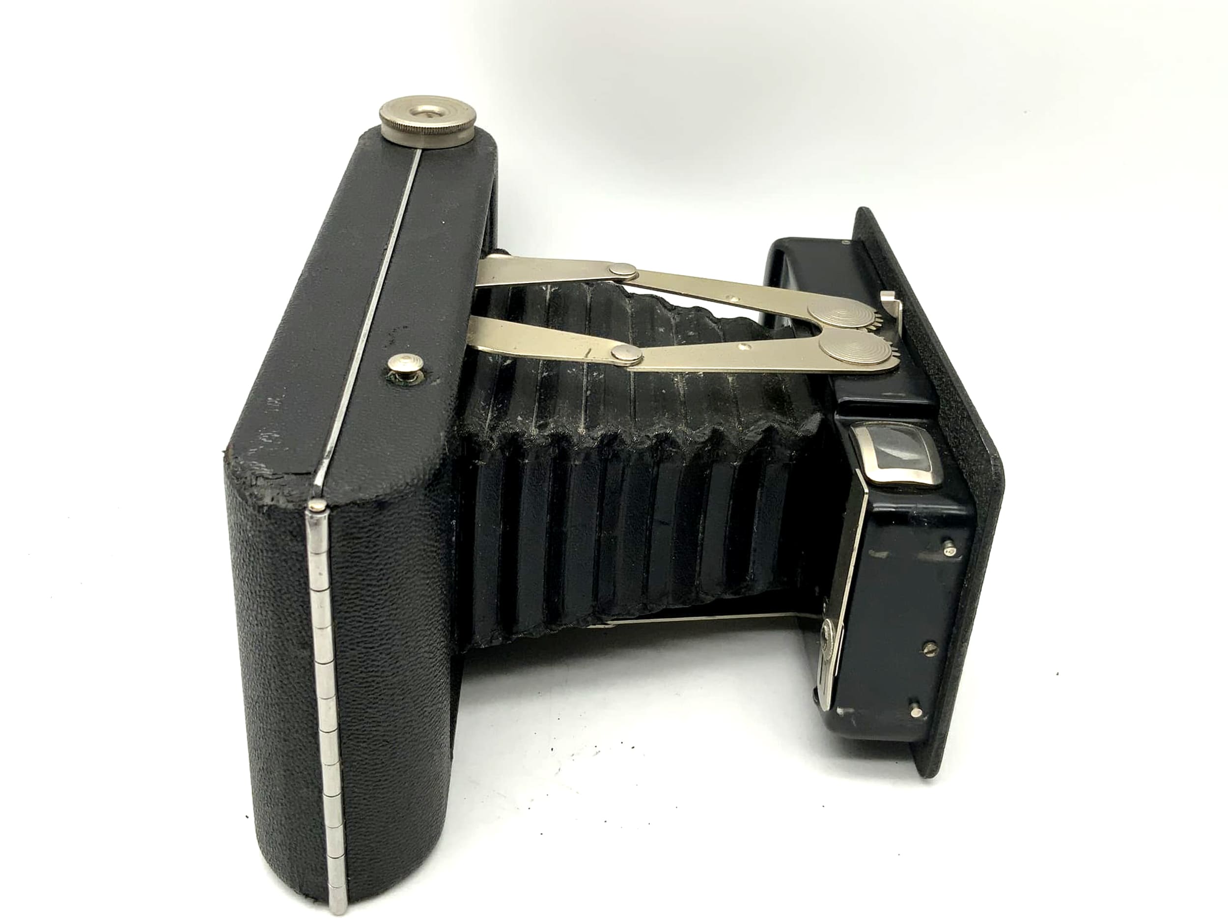 Kodak tiffy Six 16 series II 1940 folding camera with Twindar Lens analogue camera