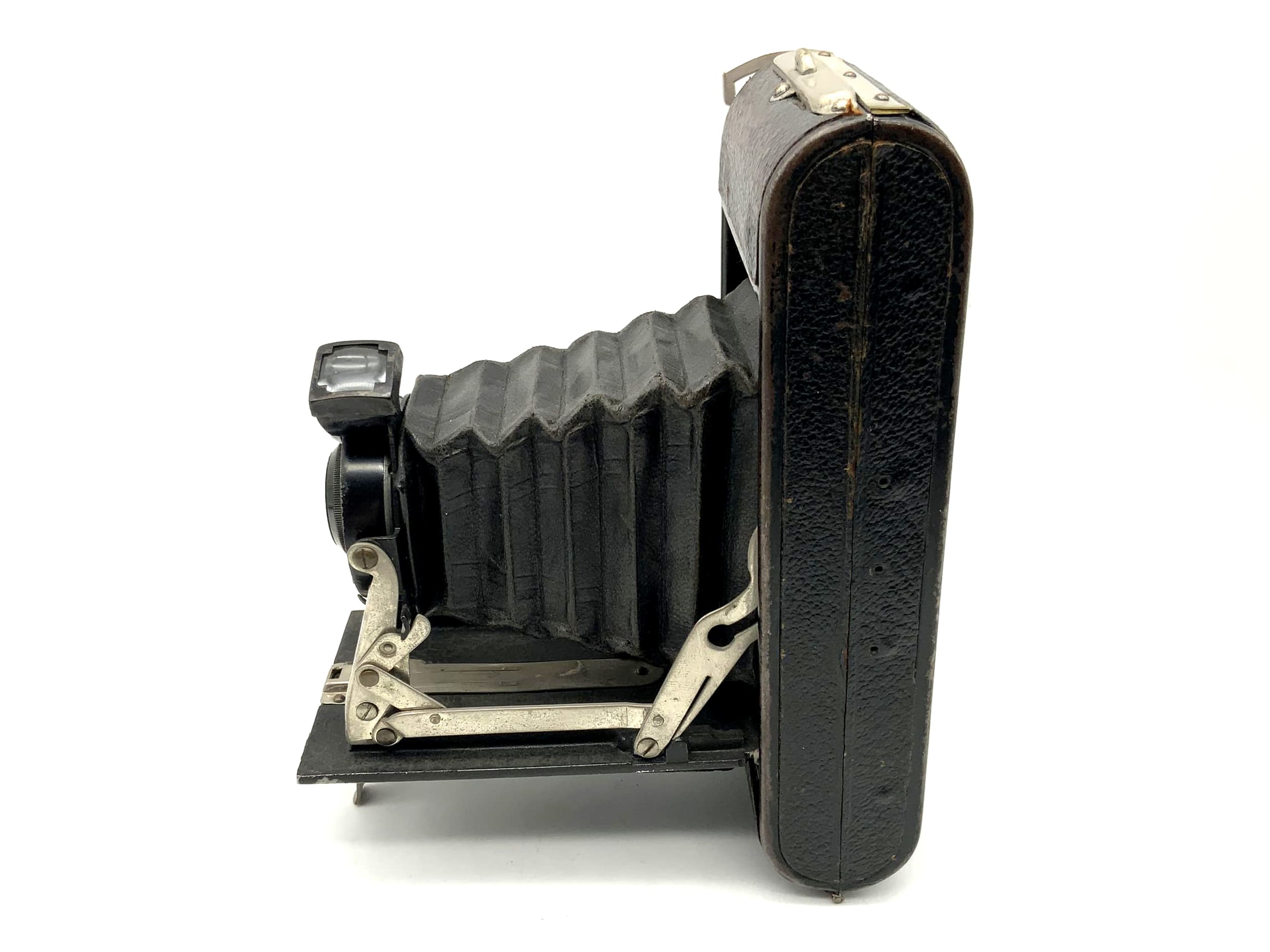 Lumiere Nada folding camera with Nacor 1:6.3 F:10.5cm 6x9 analog camera
