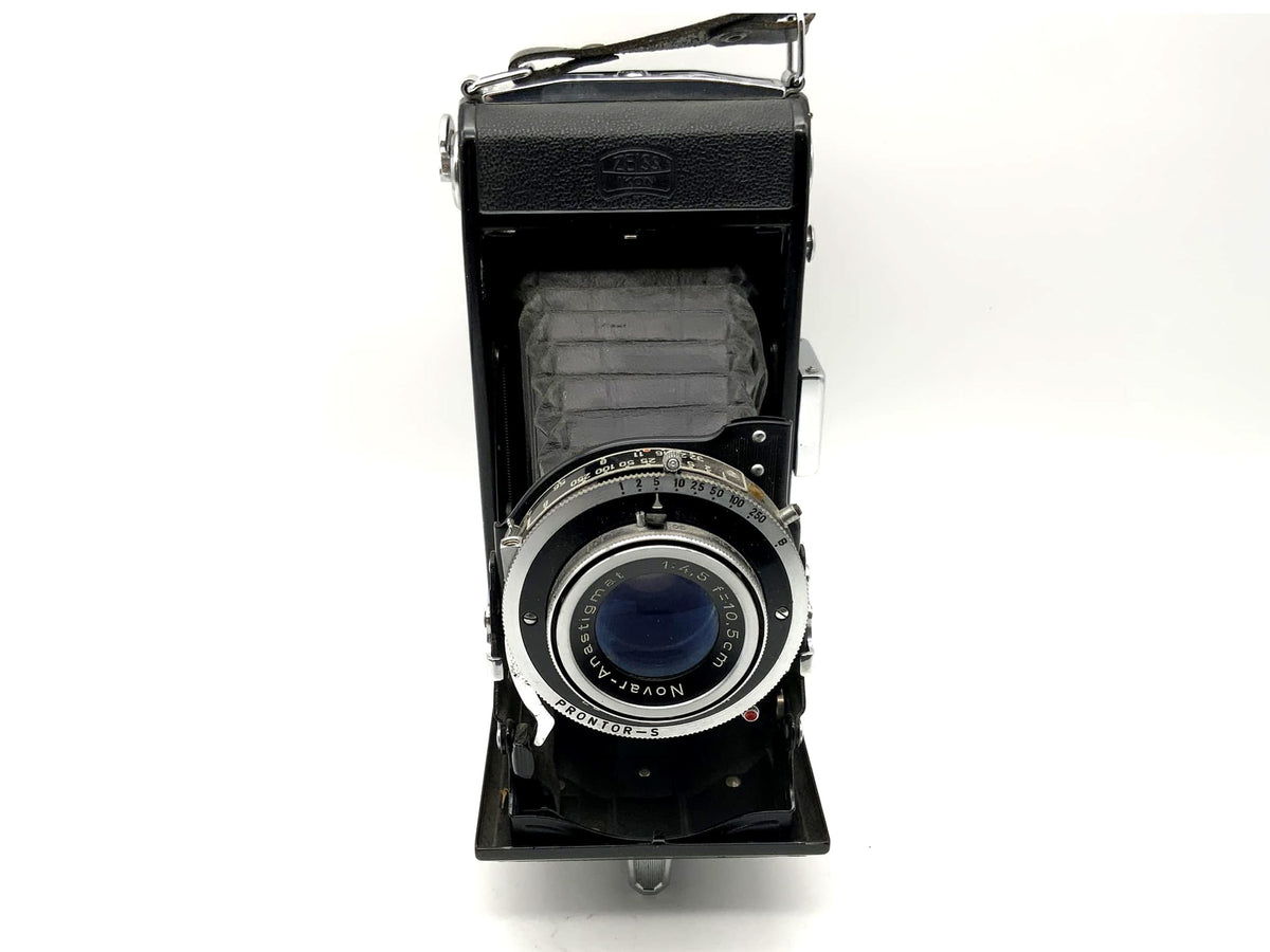 Zeiss Ikon Nettar 515/2 folding camera with Novar Anastigmat 1:4.5/10.5cm Prontor-S