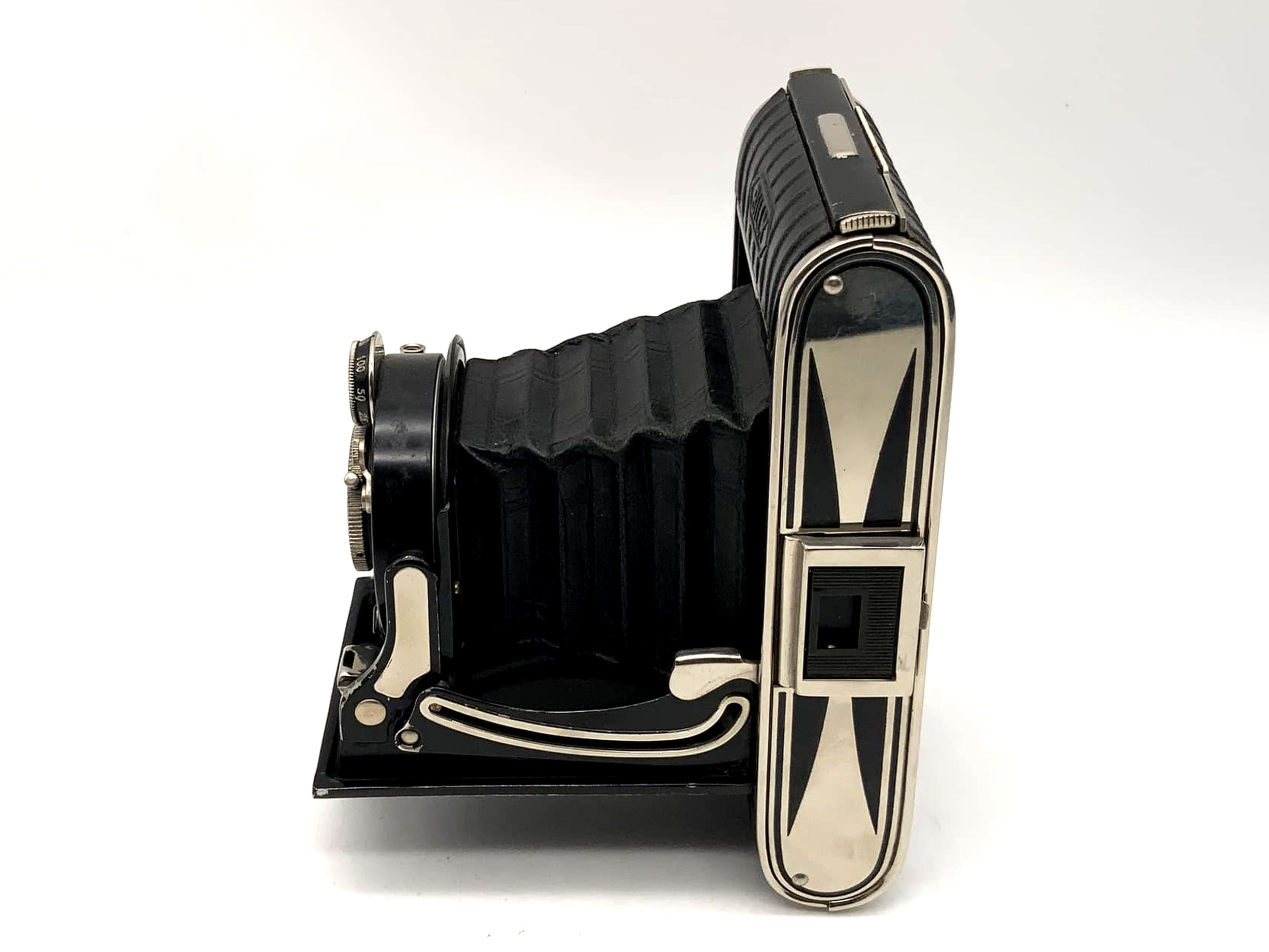 Agfa Billy folding camera with Anastigmat Igestar F:5.6 / 7.5cm Pronto 6x6