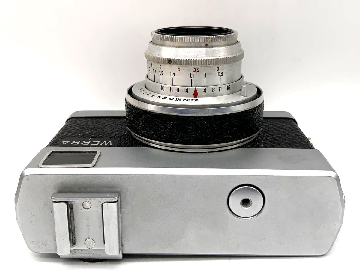 Carl Zeiss Werra 1 viewfinder camera with Tessar 2.8/50 Prestor RVS analog camera