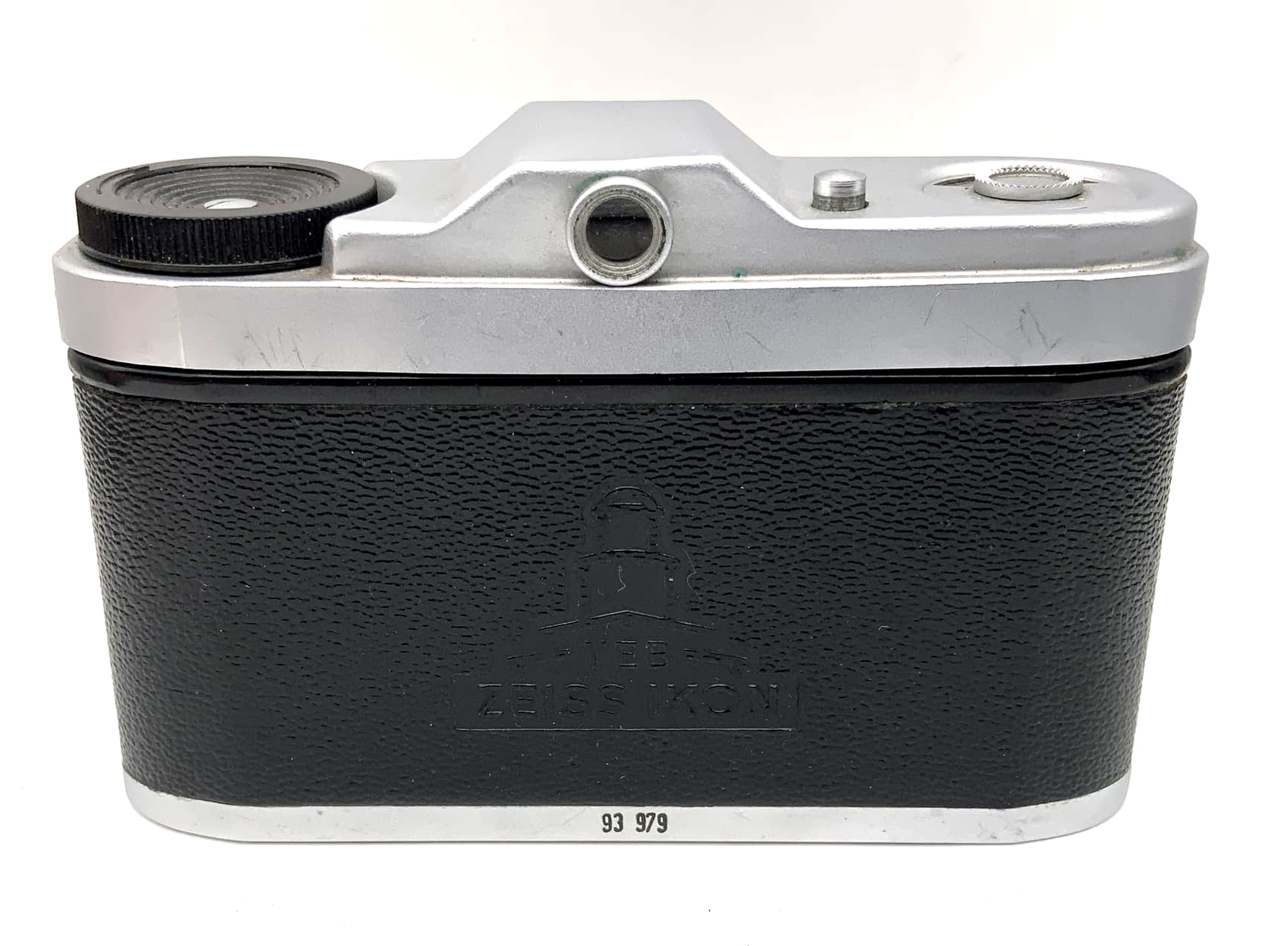 Zeiss Ikon Taxona viewfinder camera with Novonar Anastigmat 3.5/35 Tempor analog camera