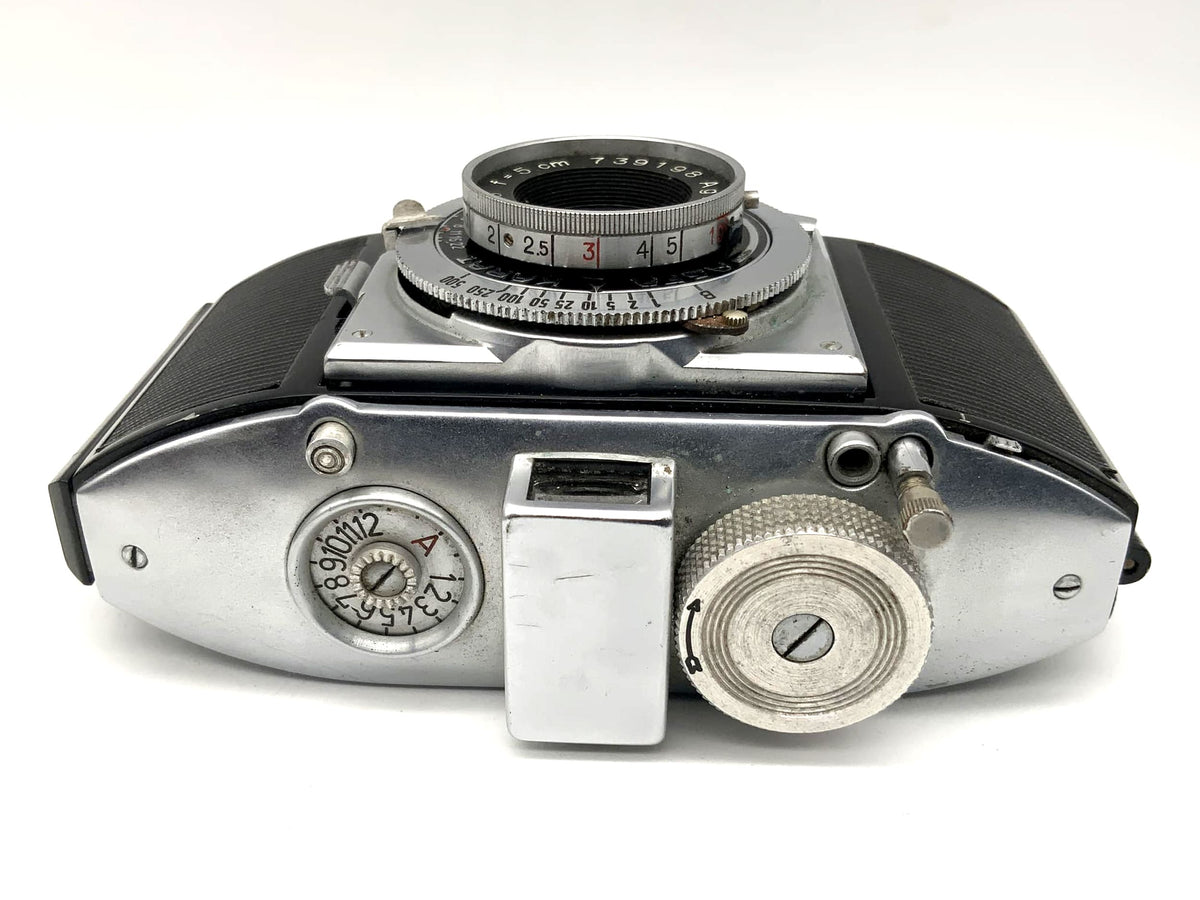 Agfa Karat viewfinder camera with Solinar 1:3.5 f=5cm Compur Rapid analog camera