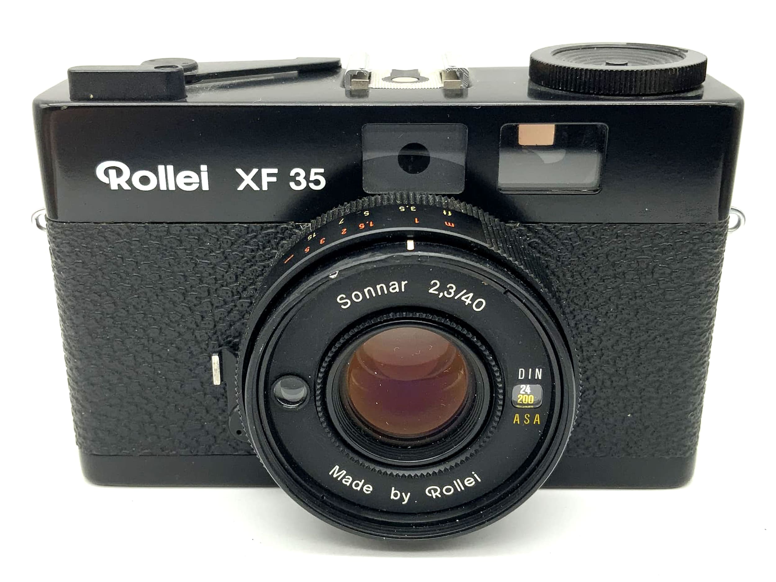 Rollei XF 35 viewfinder camera with Sonnar 2.3/40 compact camera analog camera