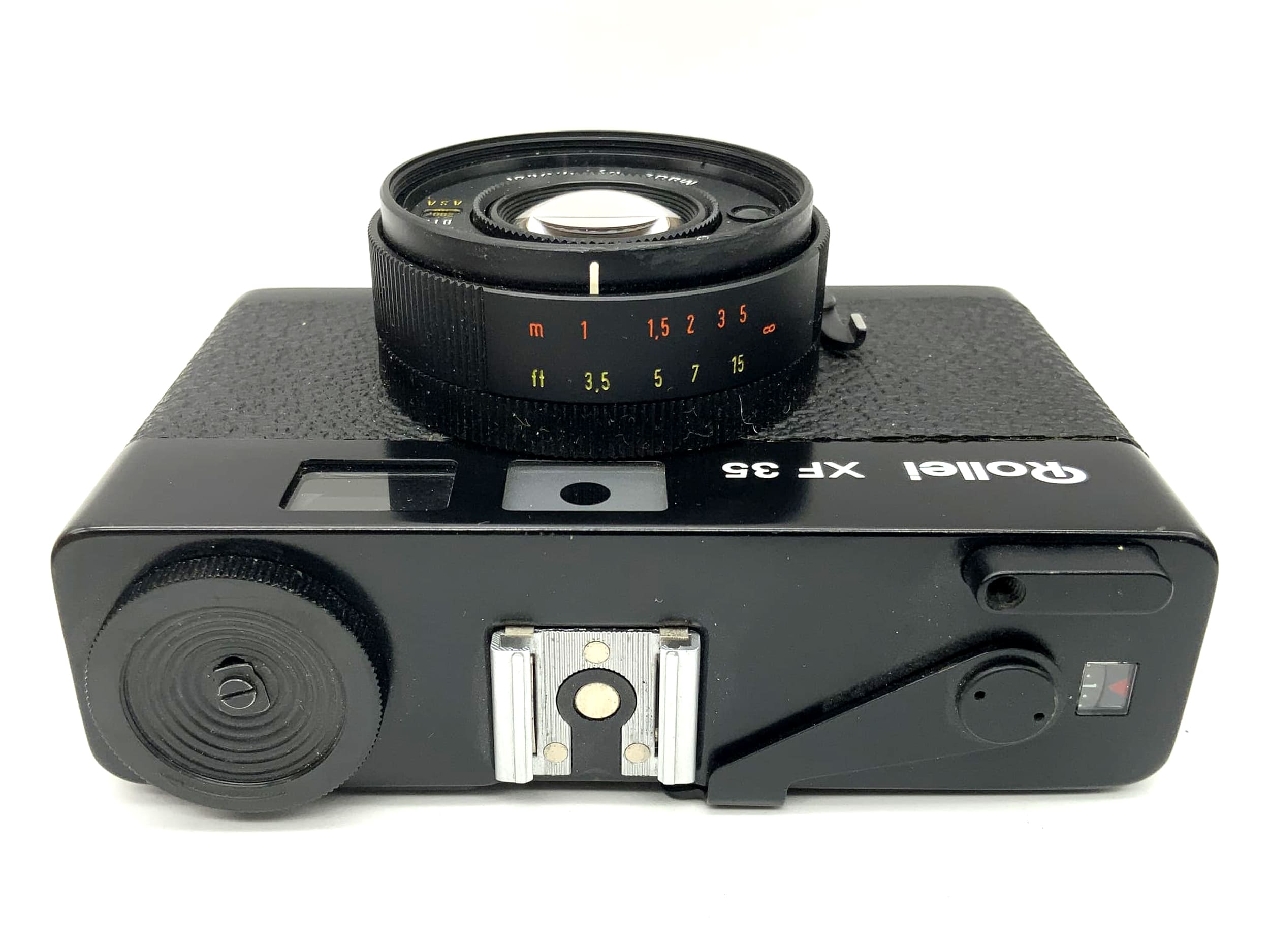 Rollei XF 35 viewfinder camera with Sonnar 2.3/40 compact camera analog camera