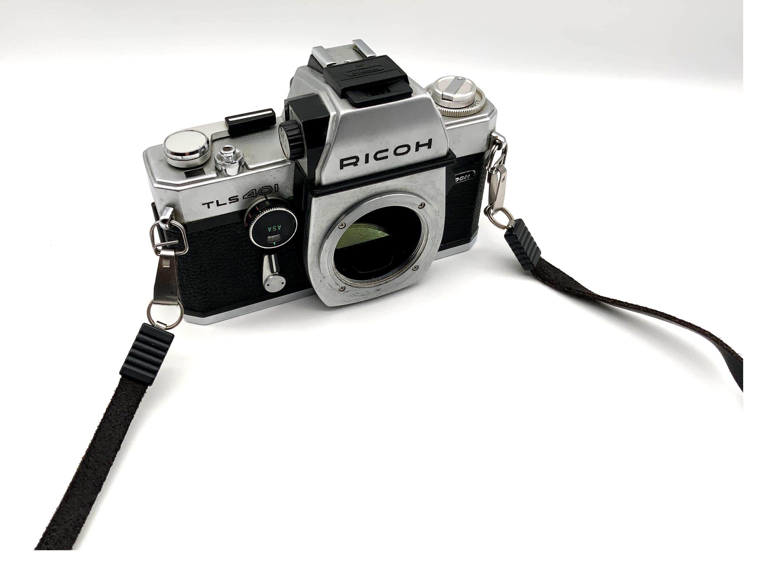 Ricoh TLS 401! Light meter defective! Body SLR analog single-lens reflex camera 35mm