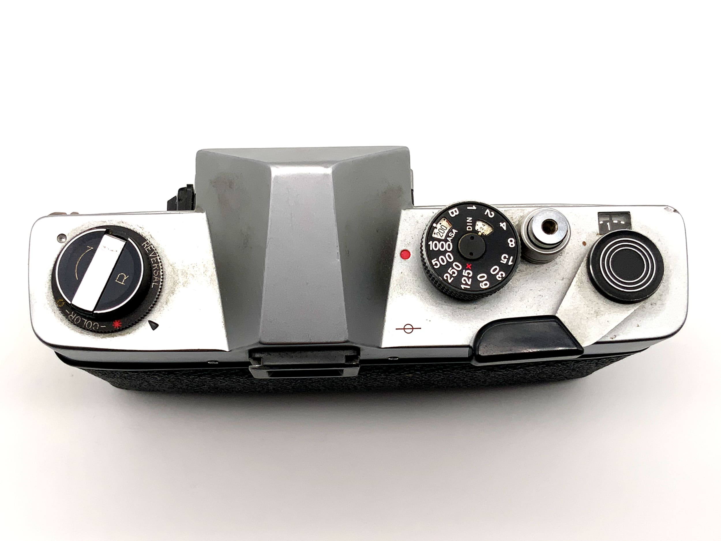 Panorama 1000 SLR! Light meter defective! Body of an analog SLR camera, 35mm lens.