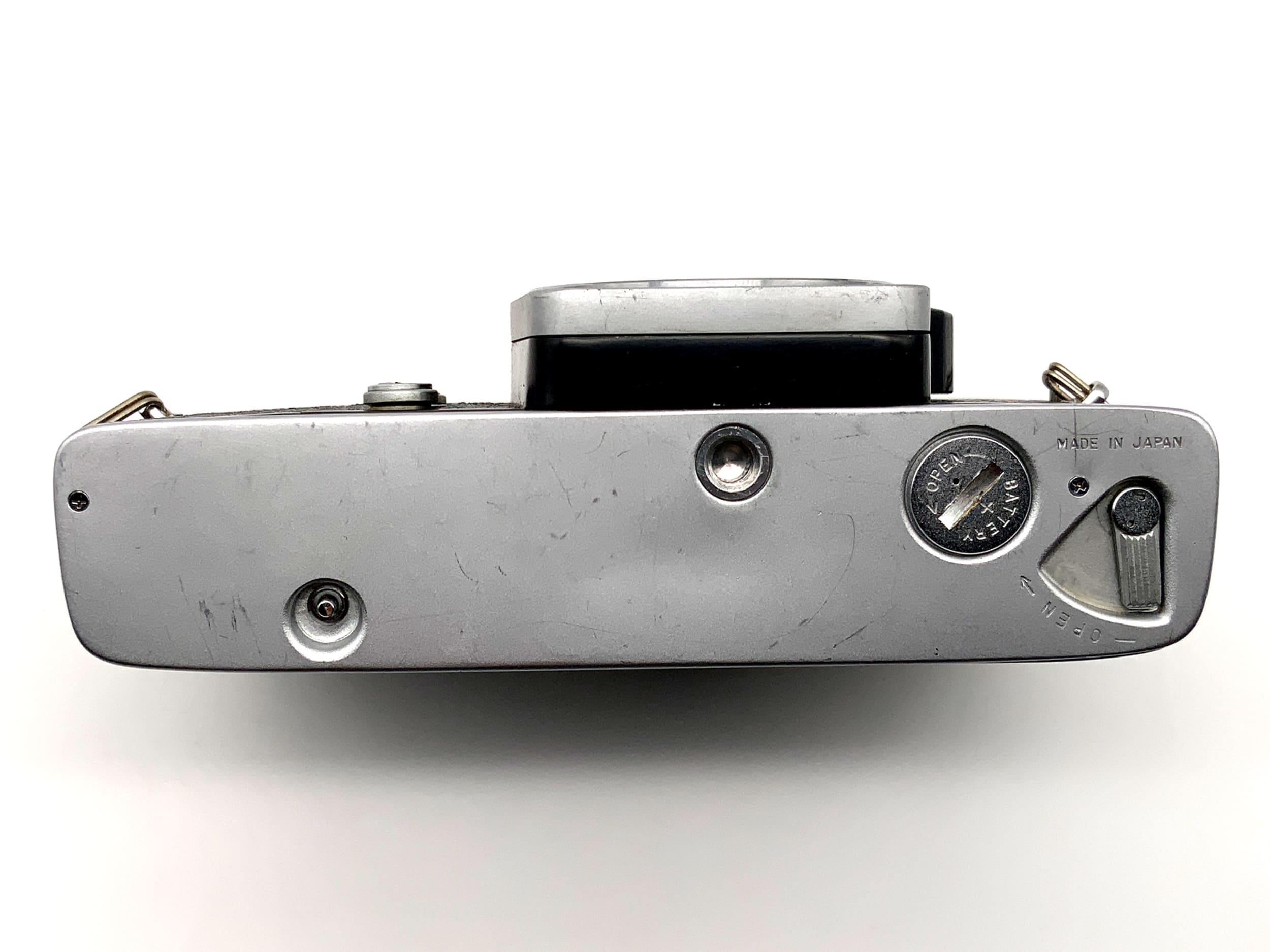 Panorama 1000 SLR! Light meter defective! Body of an analog SLR camera, 35mm lens.