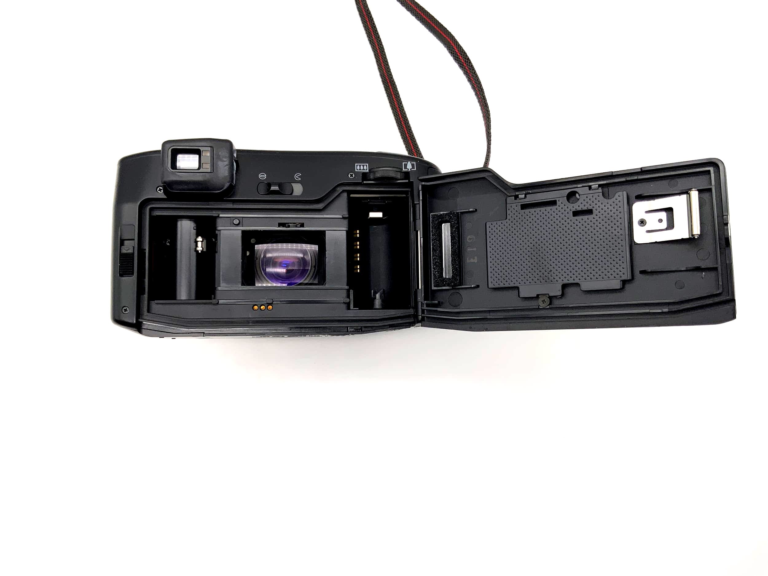Fuji FZ-2000 Zoom Compact Camera Camera