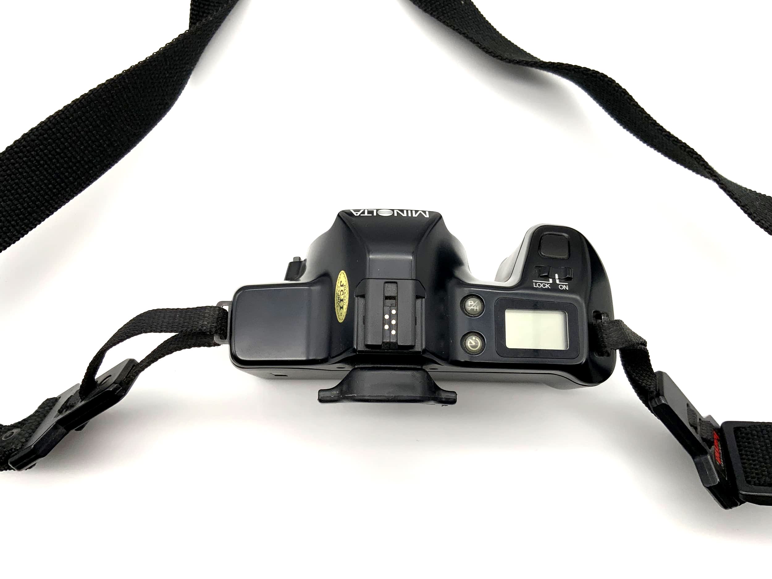 Minolta Dynax 3000i Body SLR Autofocus Analog SLR Camera AF