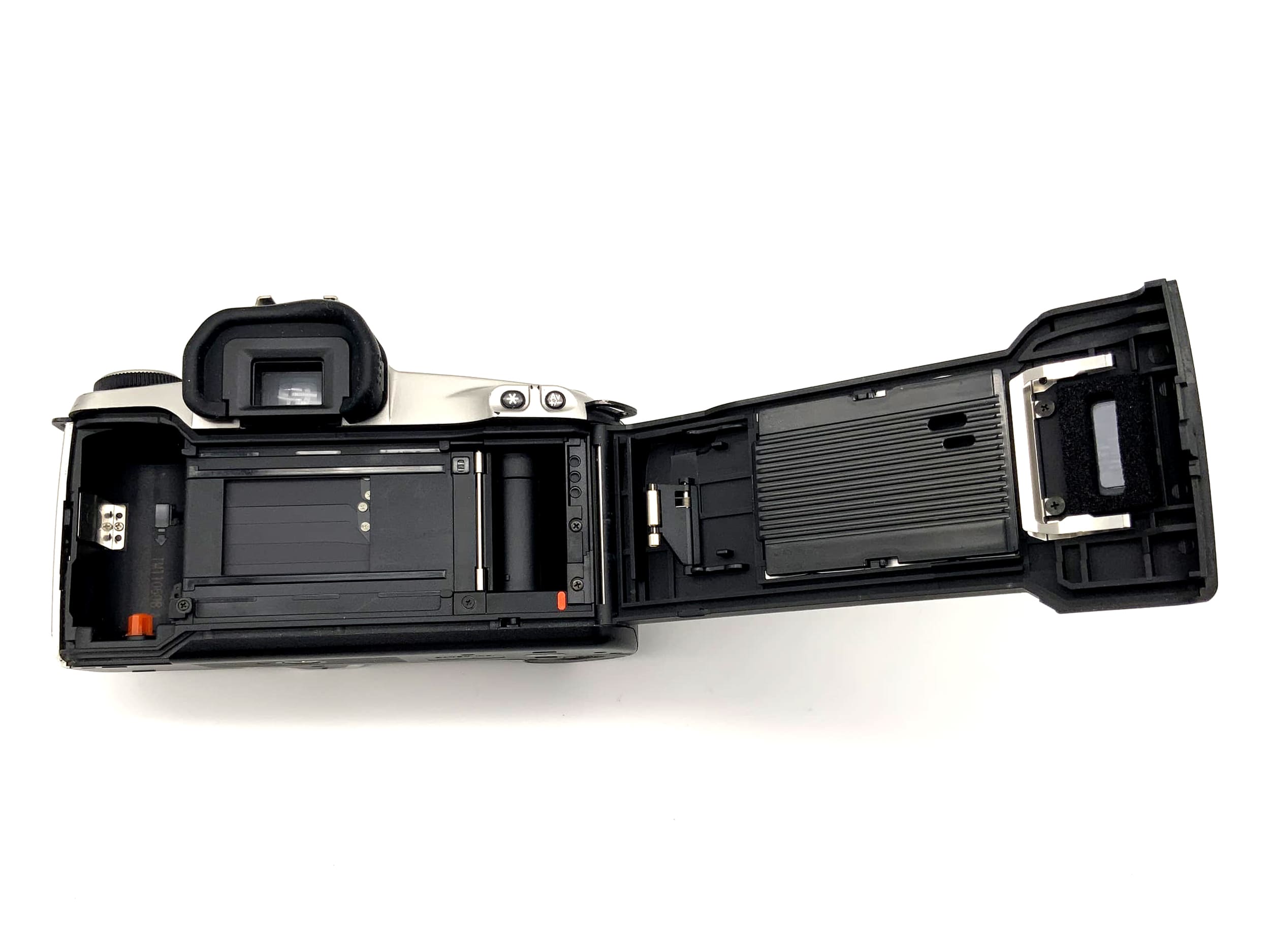 Canon EOS 500N SLR camera 35mm AF Autofocus Analog camera