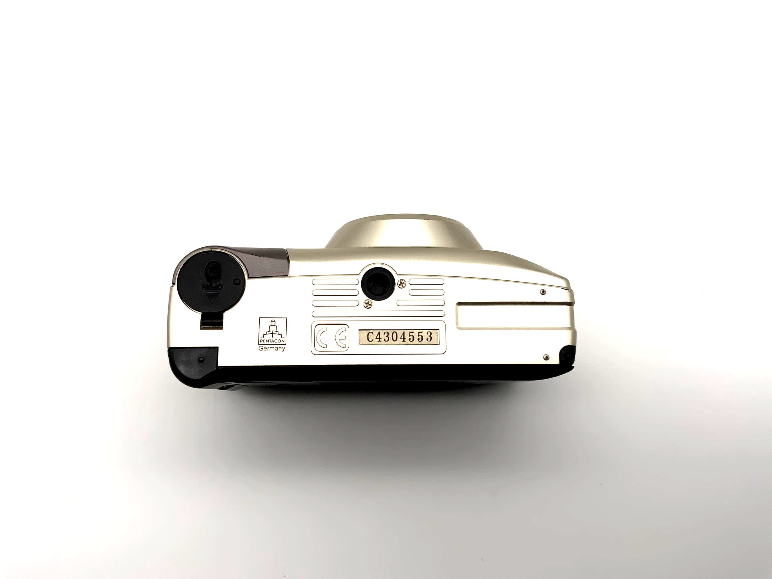 Praktica SuperZoom 110AF analogue camera autofocus 35mm compact camera