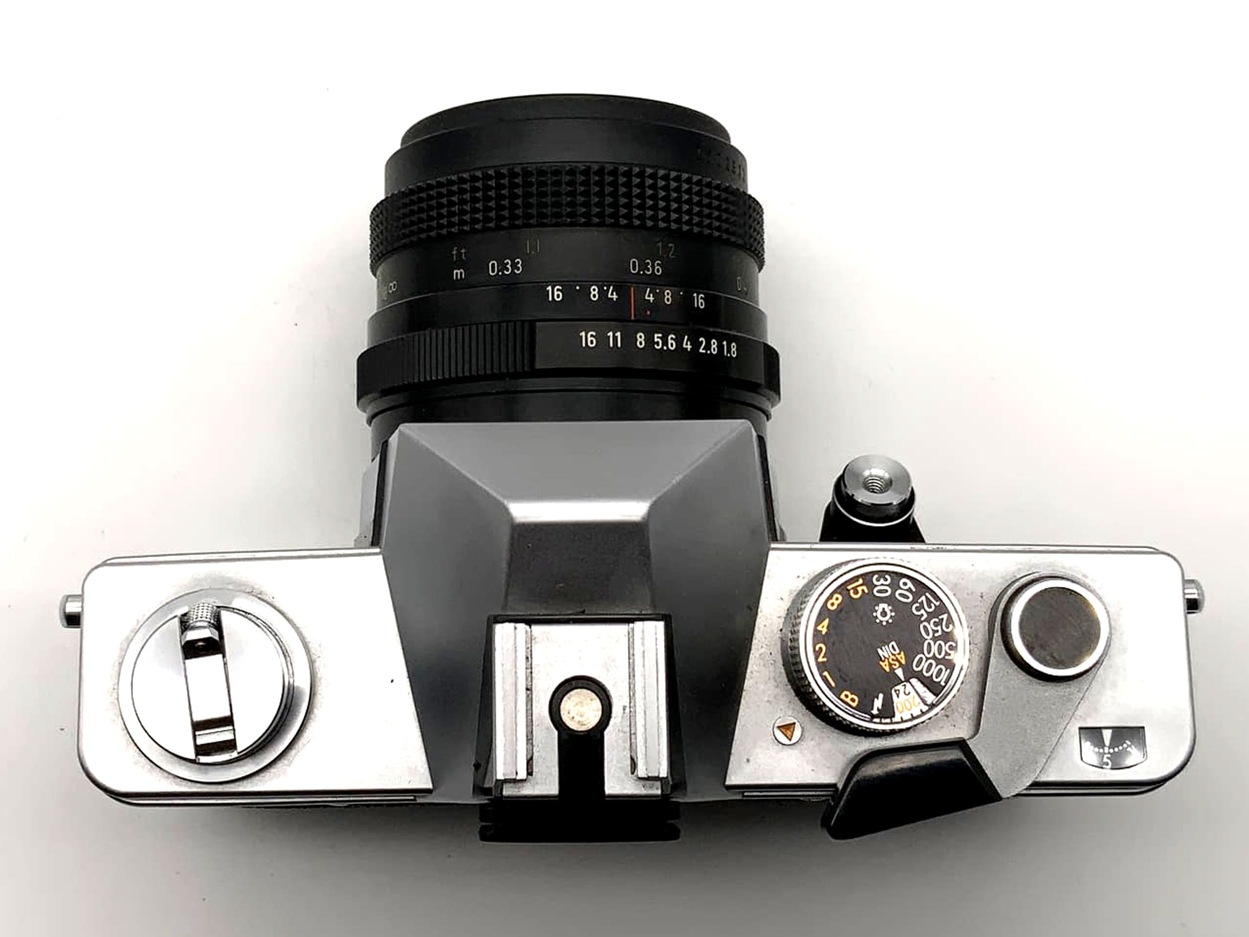 Pentacon Praktica L2 with 1.8 50mm lens, 35mm analog SLR camera