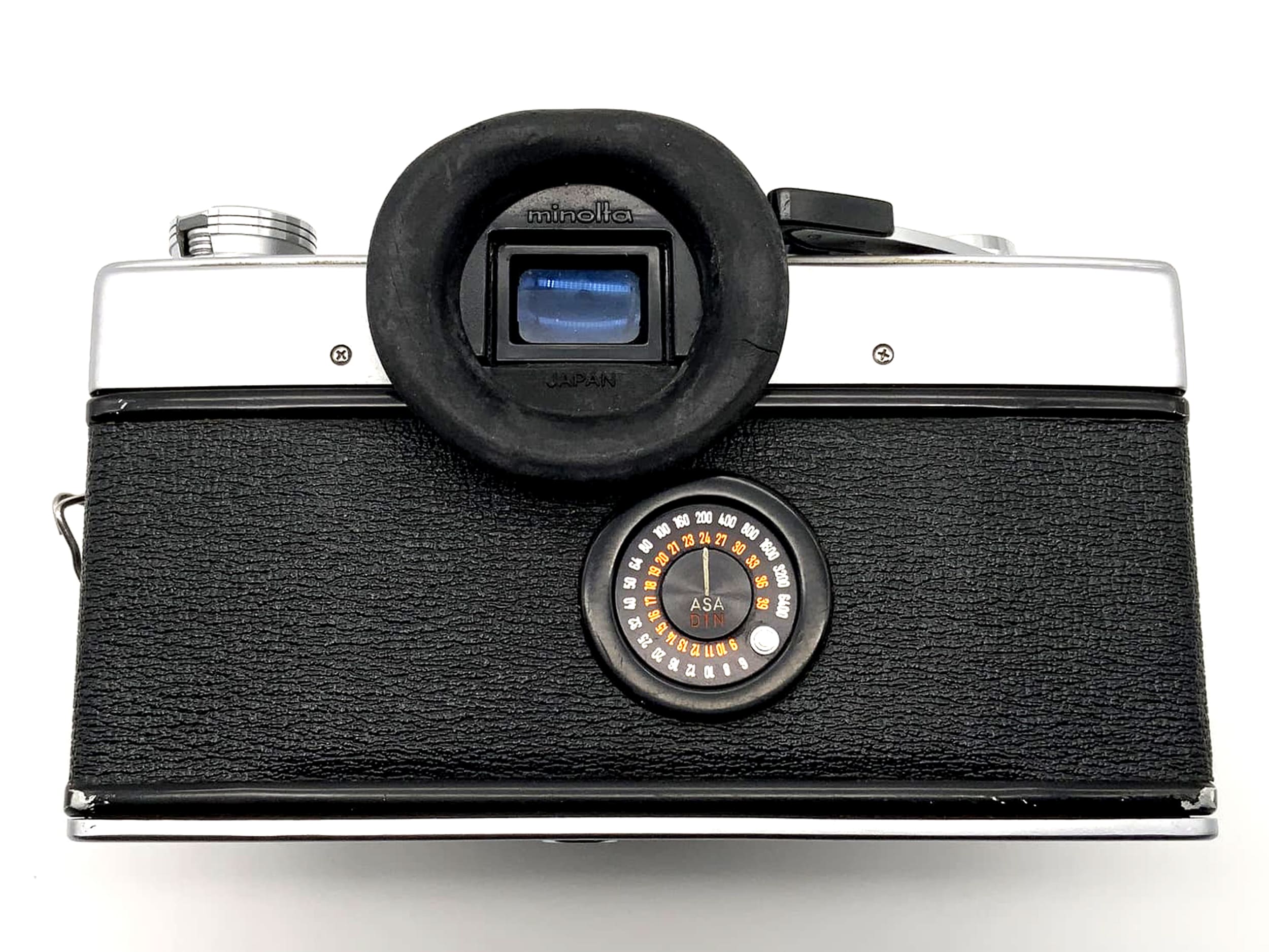 Minolta SRT 101 with Minolta MD 1.7 50mm SLR camera 35mm analog