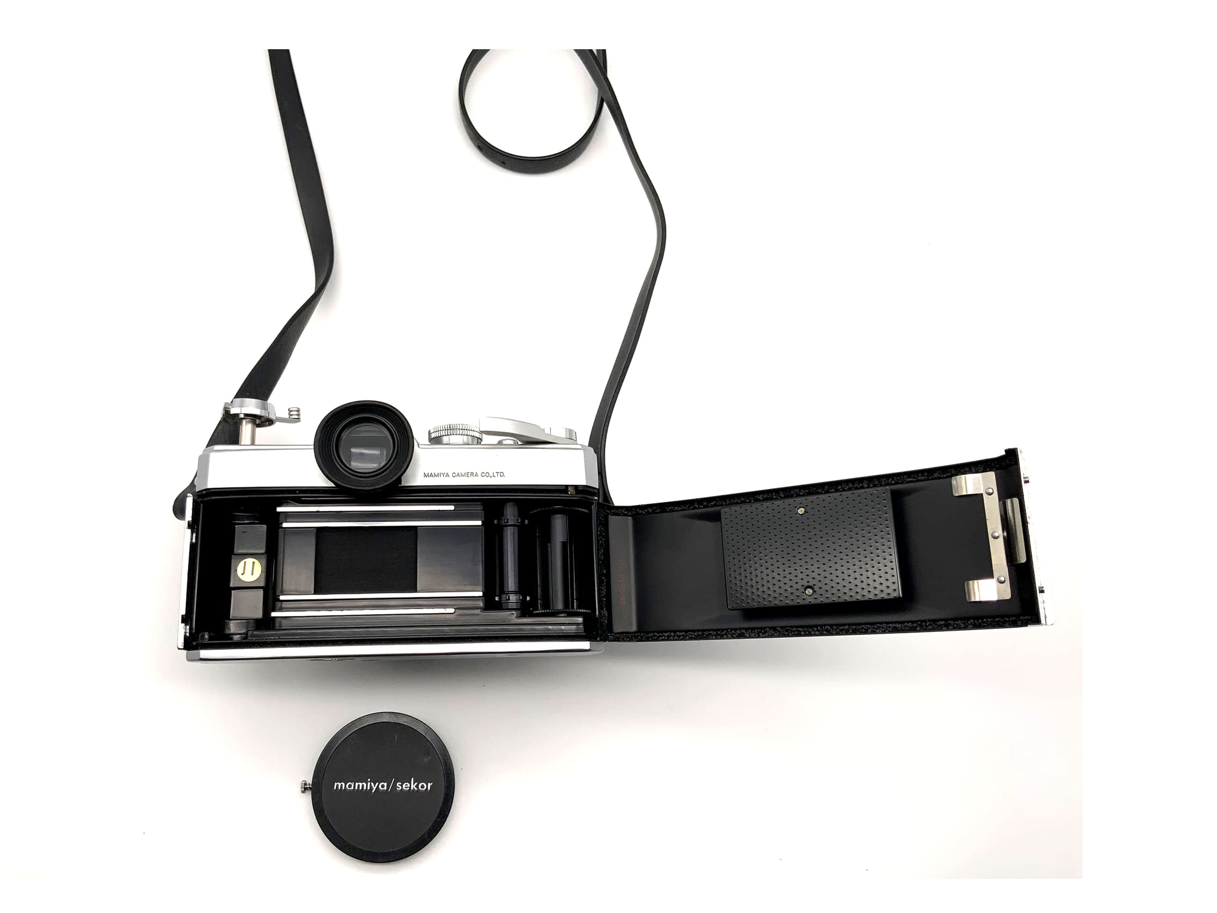 Mamiya Sekor analog SLR camera with Mamiya Sekor 1:2.8 50mm lens