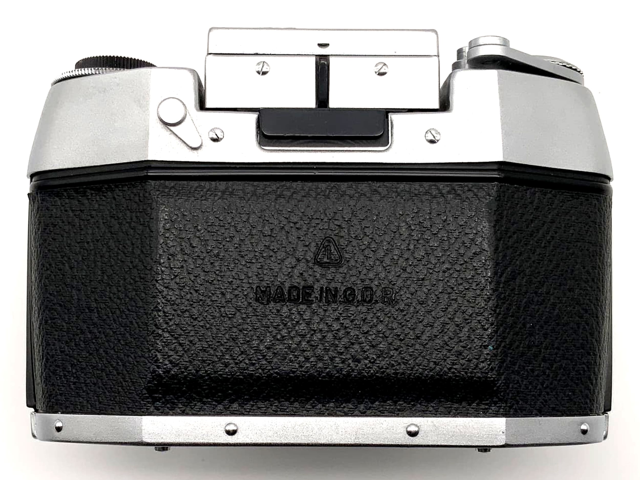 Exakta EXA 1a with Görlitz 2.8 50mm lens, 35mm analog SLR camera