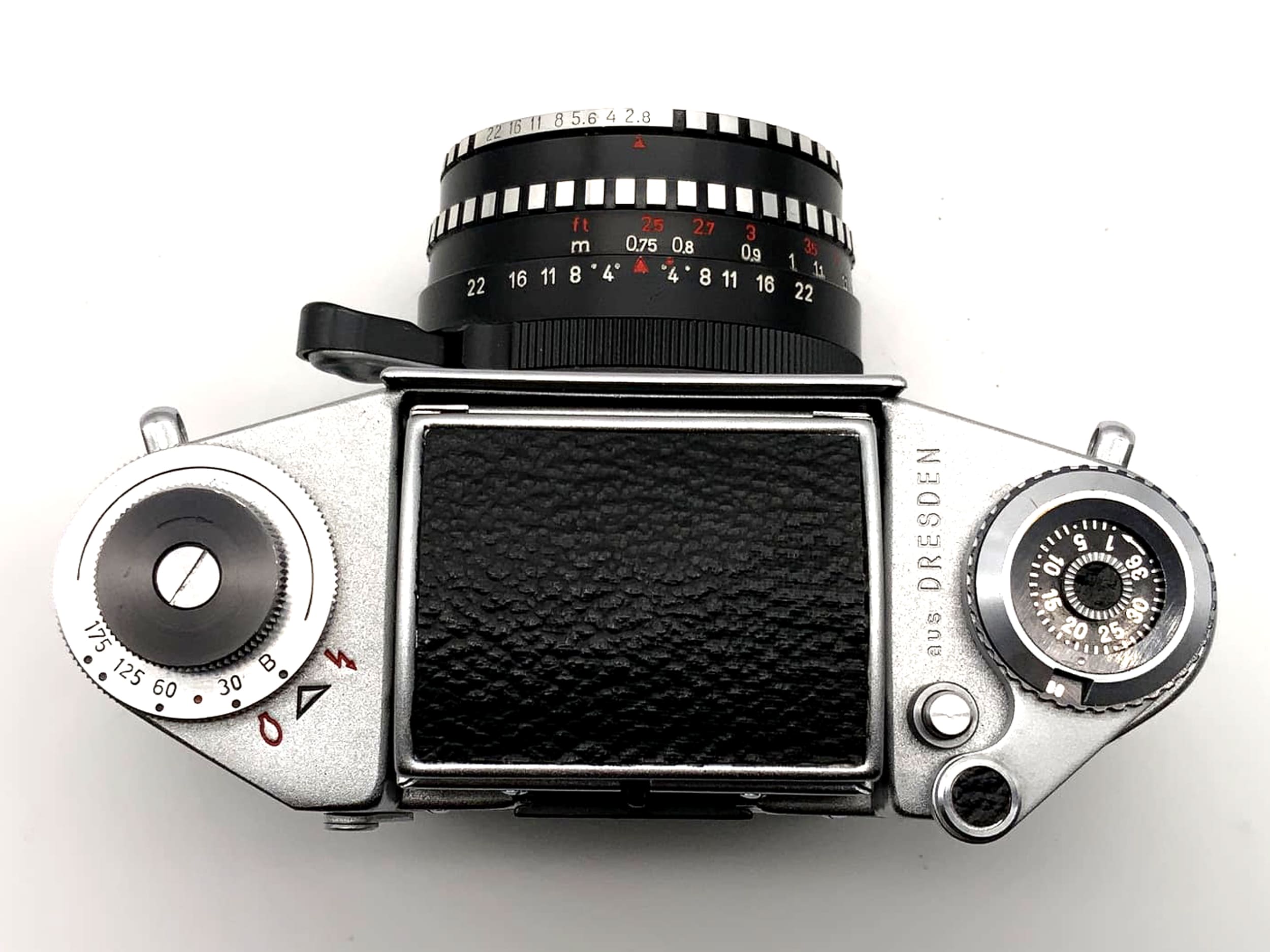 Exakta EXA 1a with Görlitz 2.8 50mm lens, 35mm analog SLR camera