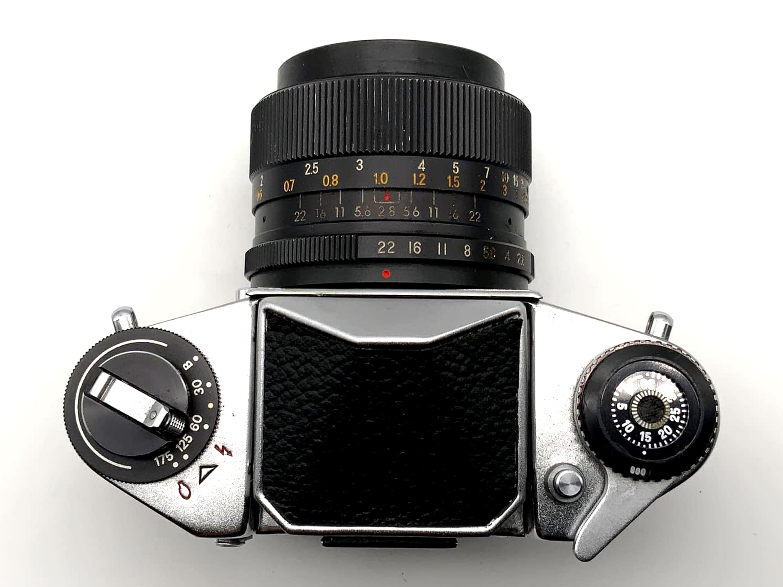 Exakta EXA 1b with Revuenon 2.8 35mm lens, 35mm analog SLR camera
