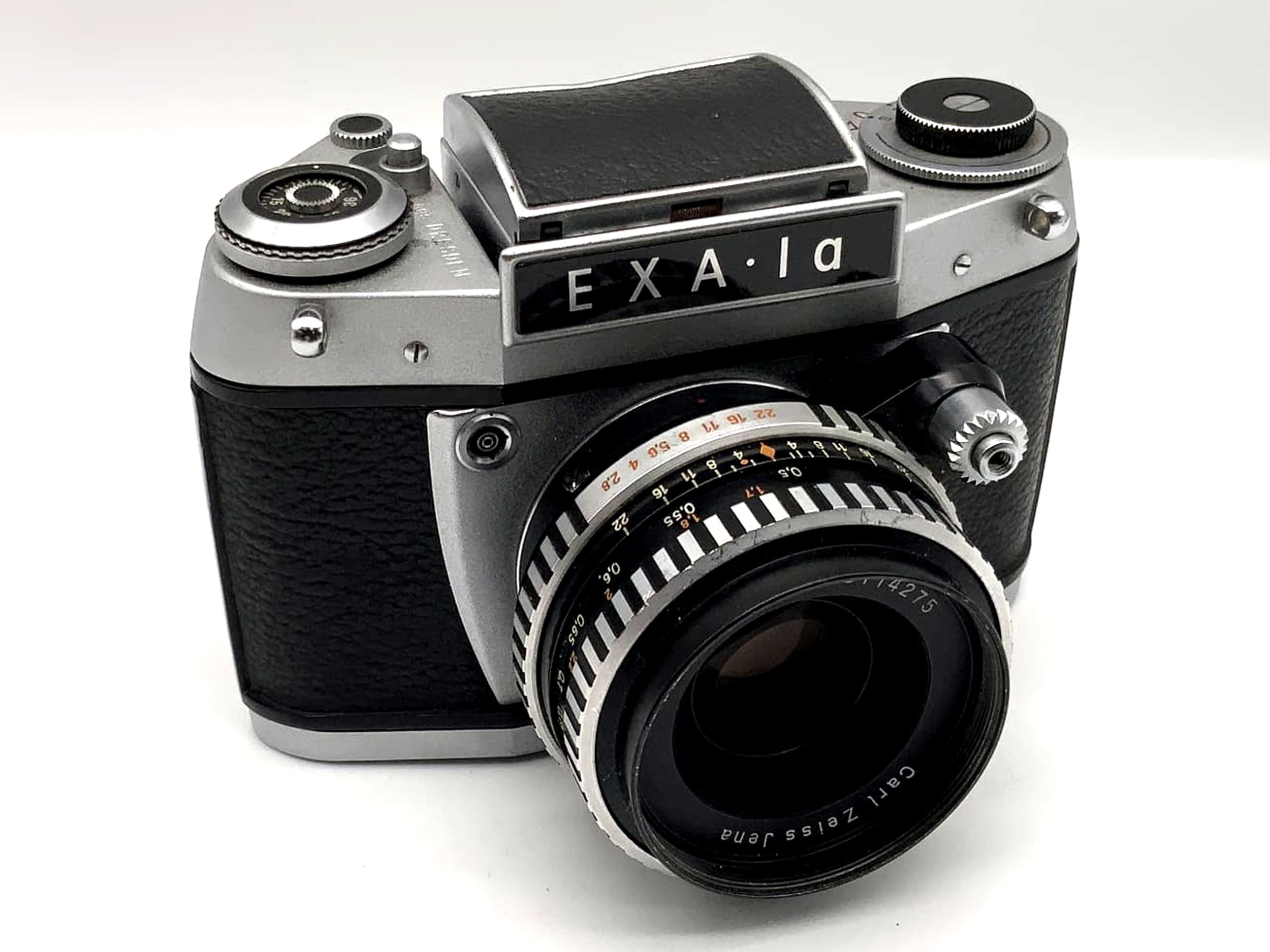 Exakta EXA 1a with Carl Zeiss Tessar 2.8 50mm SLR camera 35mm analog