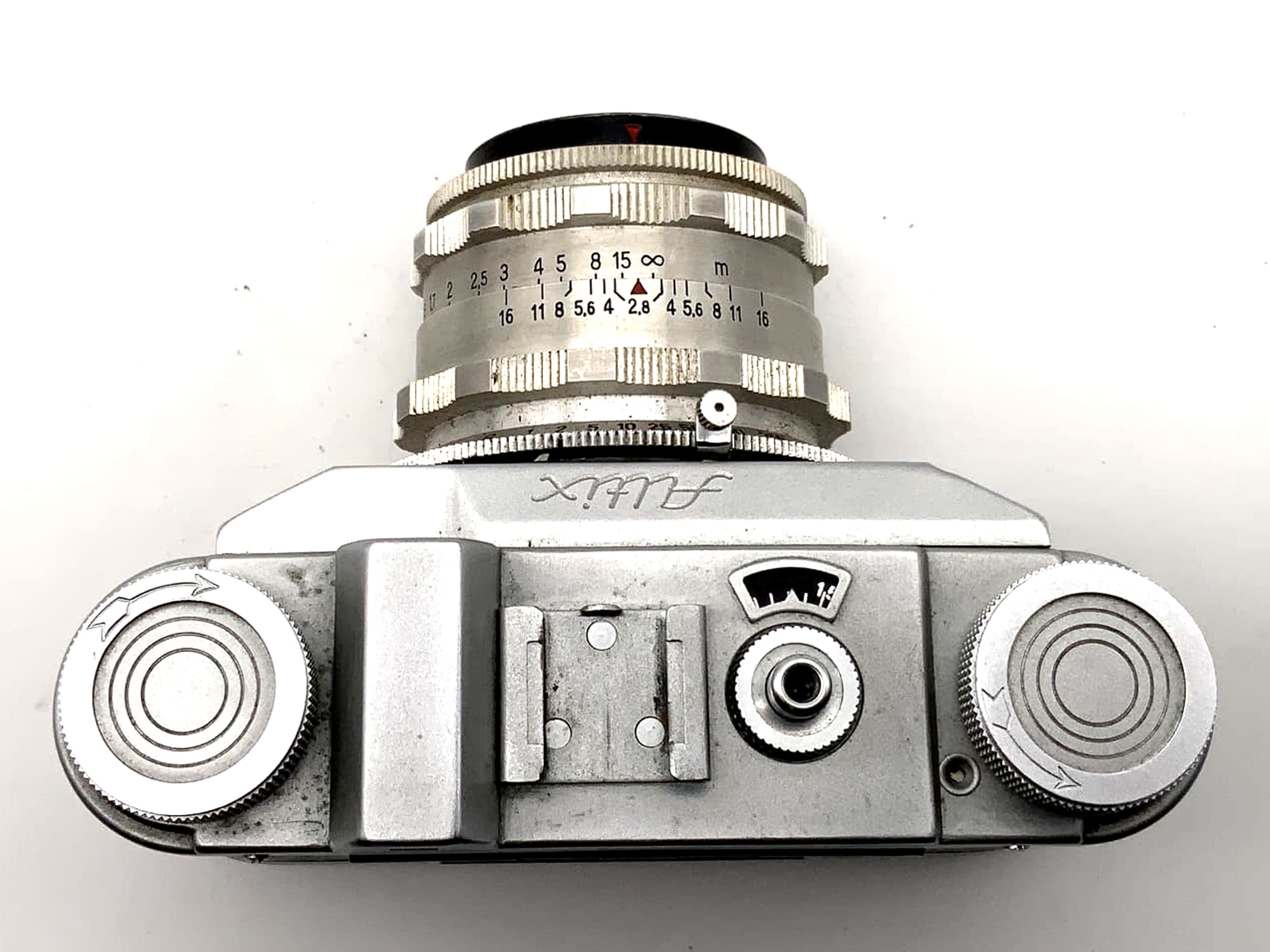 Altissa Altix compact viewfinder camera, Carl Zeiss Tessar 2.8/50mm m35b