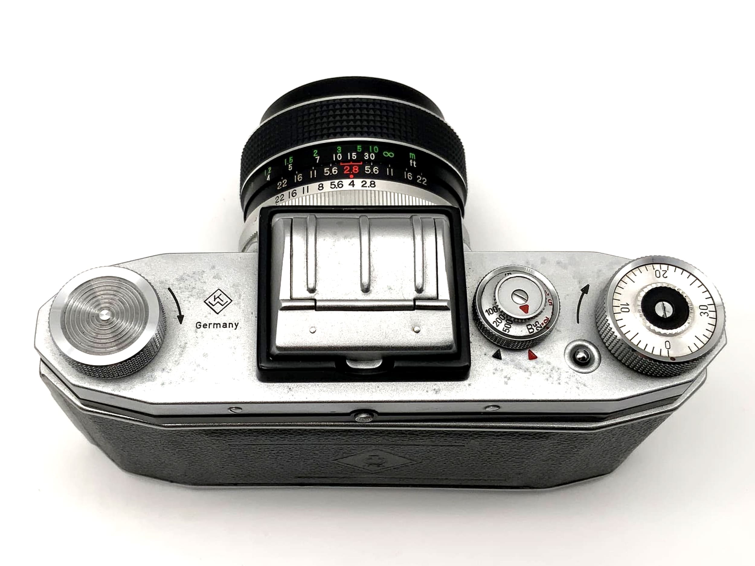 Pentacon Praktica FX 2 analog SLR camera Varexon 1:2.8 35mm lens