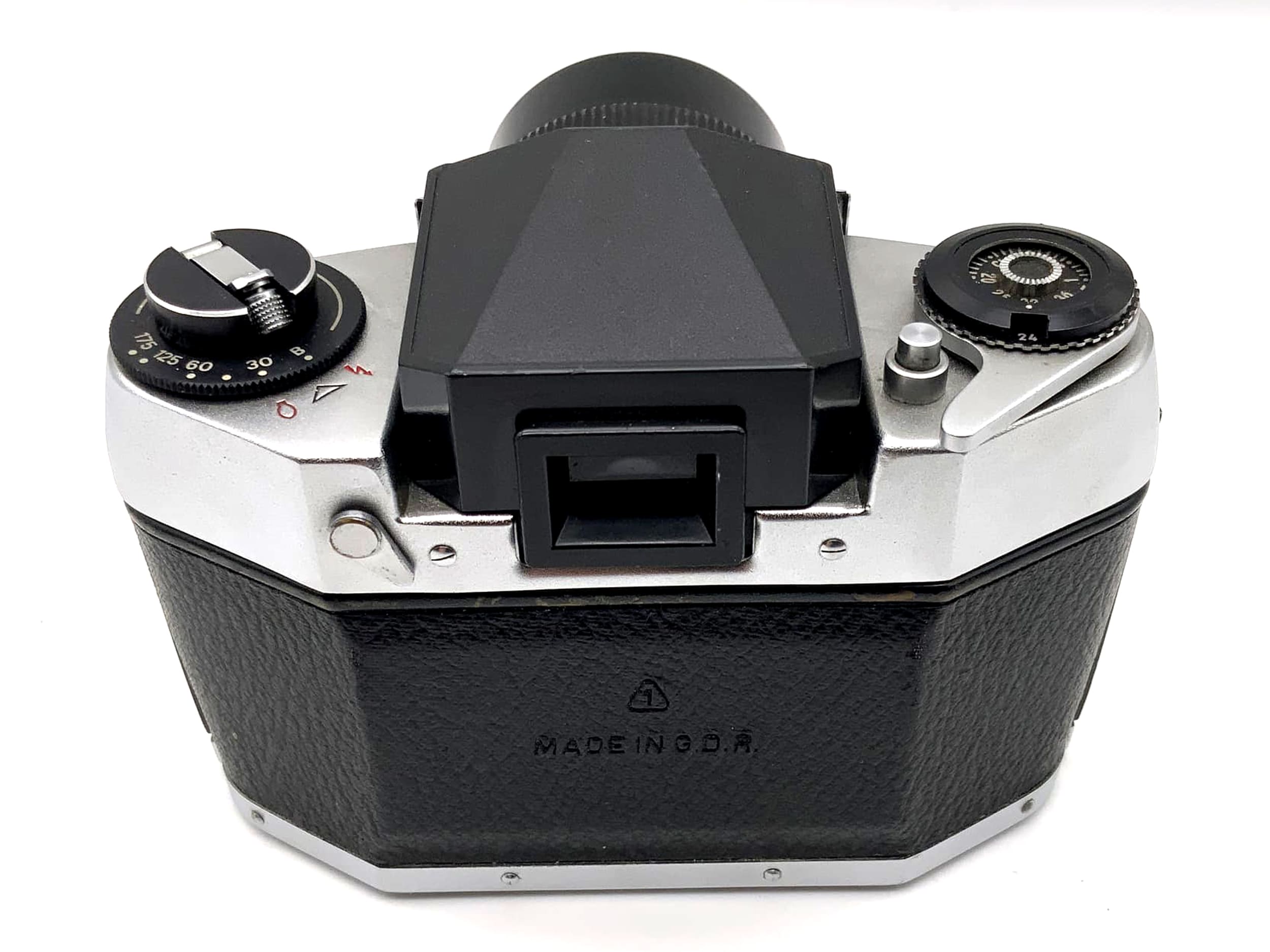 Exakta EXA 1b with Revuenon Special 2.8 135mm SLR camera 35mm analog