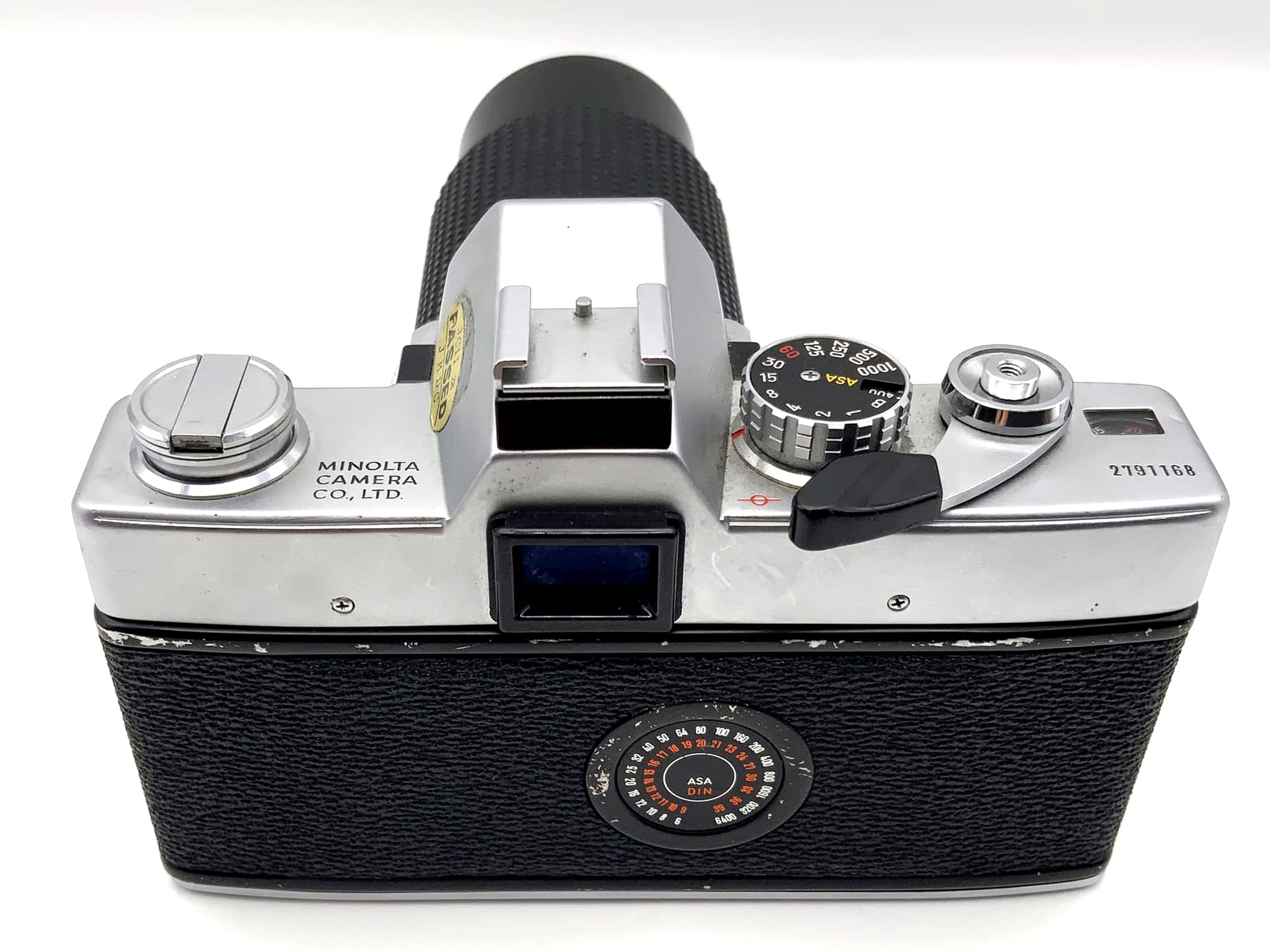 Minolta SRT101 with Tokina RMC 4.5 80-200mm SLR camera, 35mm analog